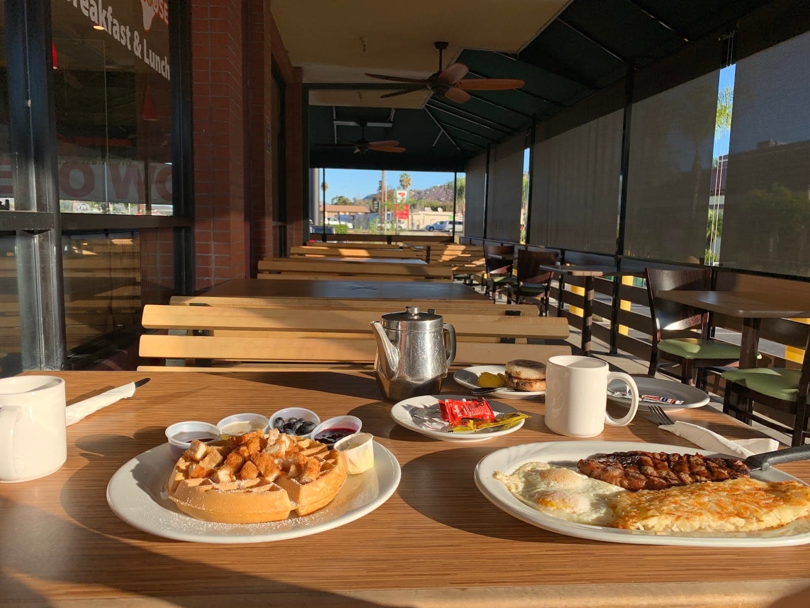 Breakfast House