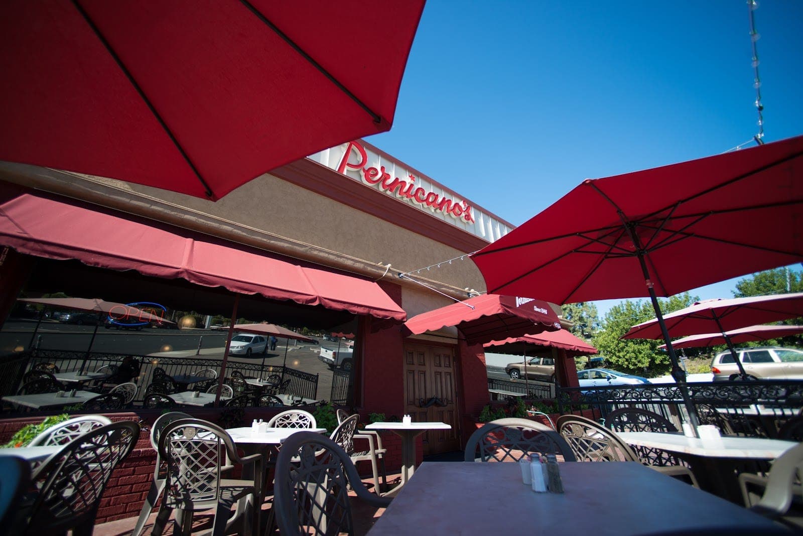 Pernicanos Family Italian Restaurant