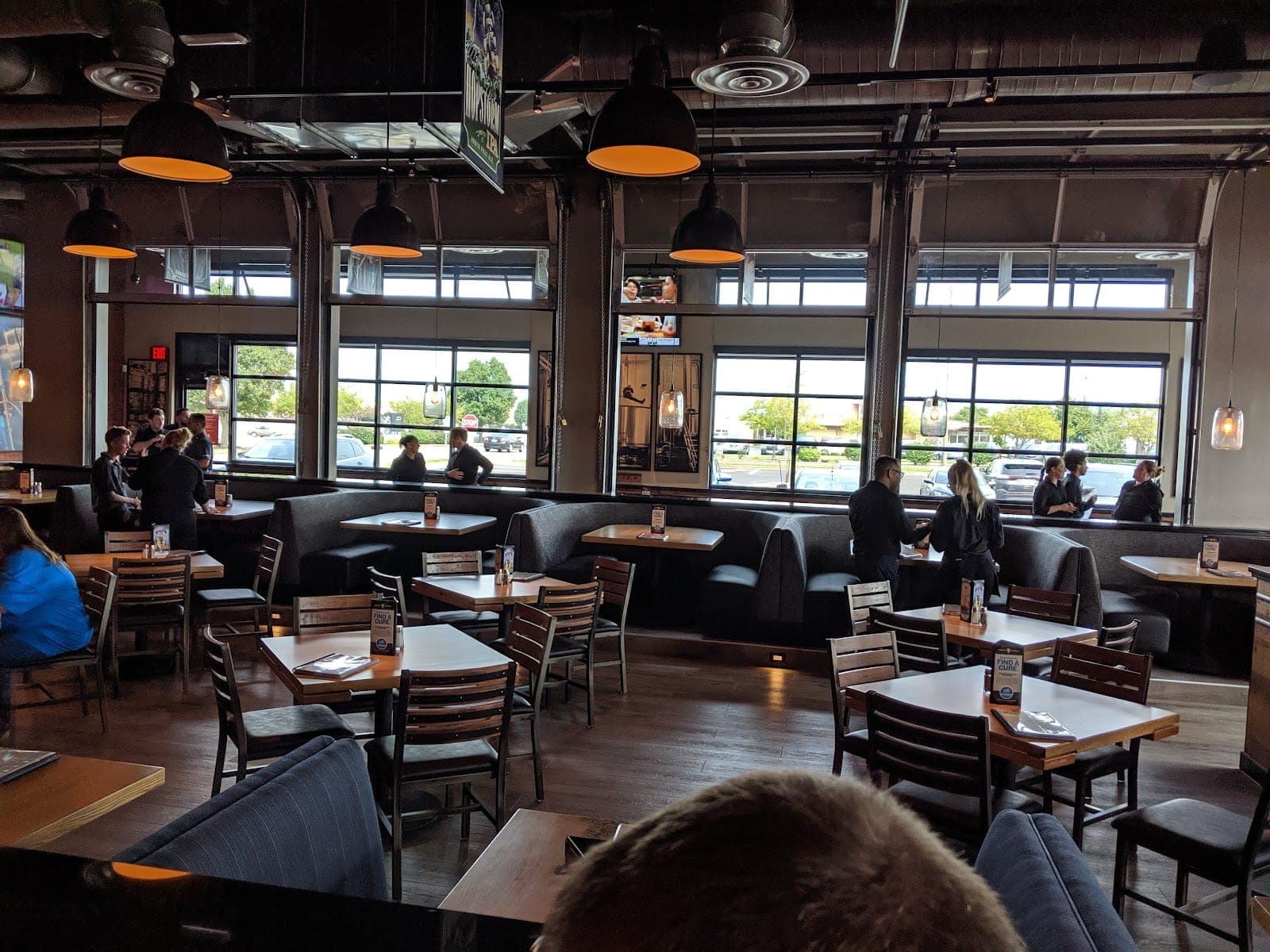 BJ's Restaurant & Brewhouse