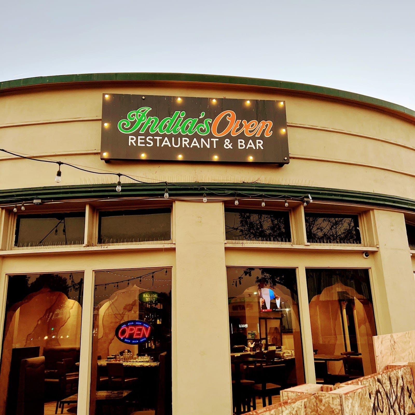 India’s Oven Tower District | Authentic Indian Restaurant in Fresno