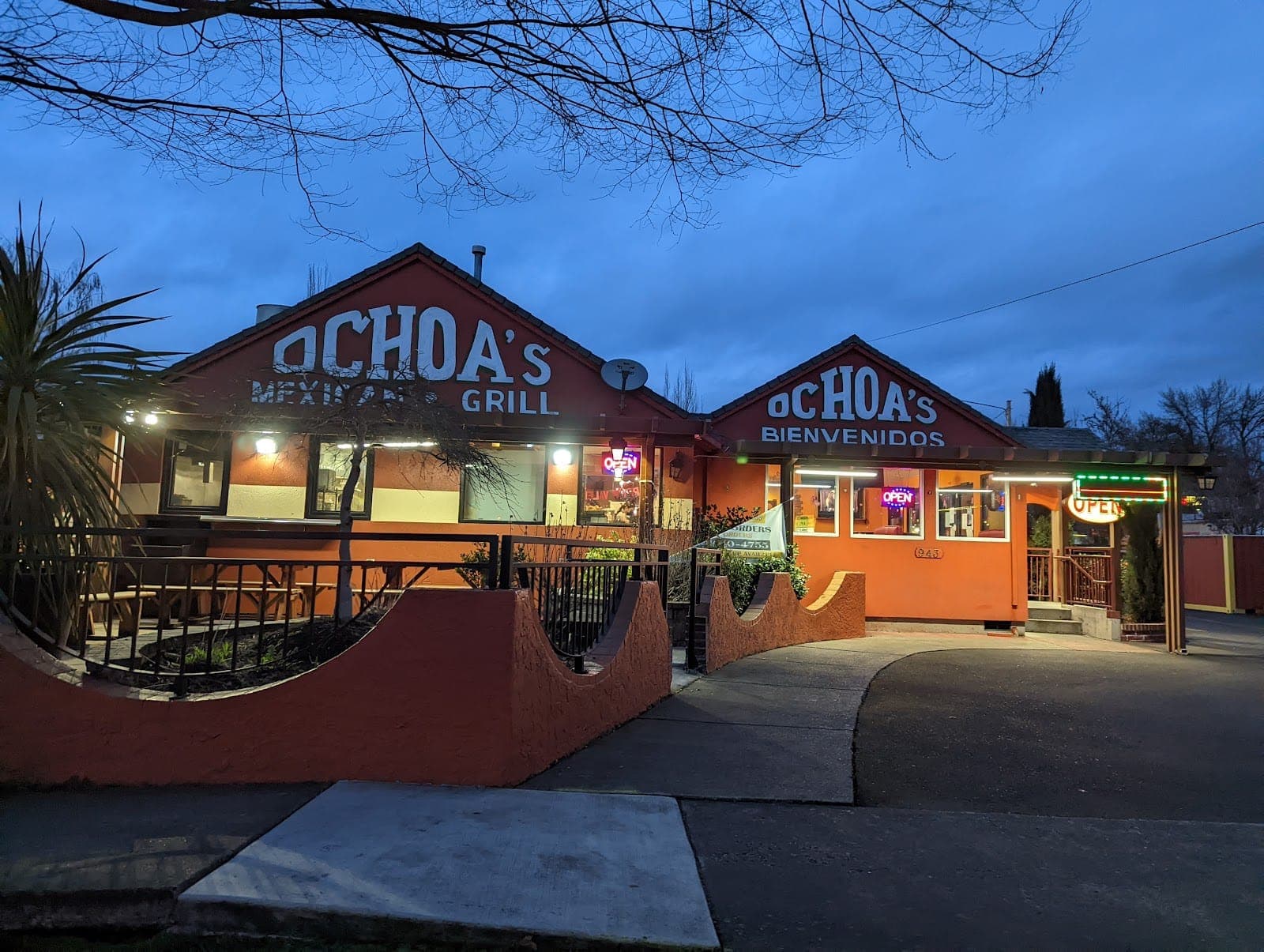 Ochoas Mexican Grill