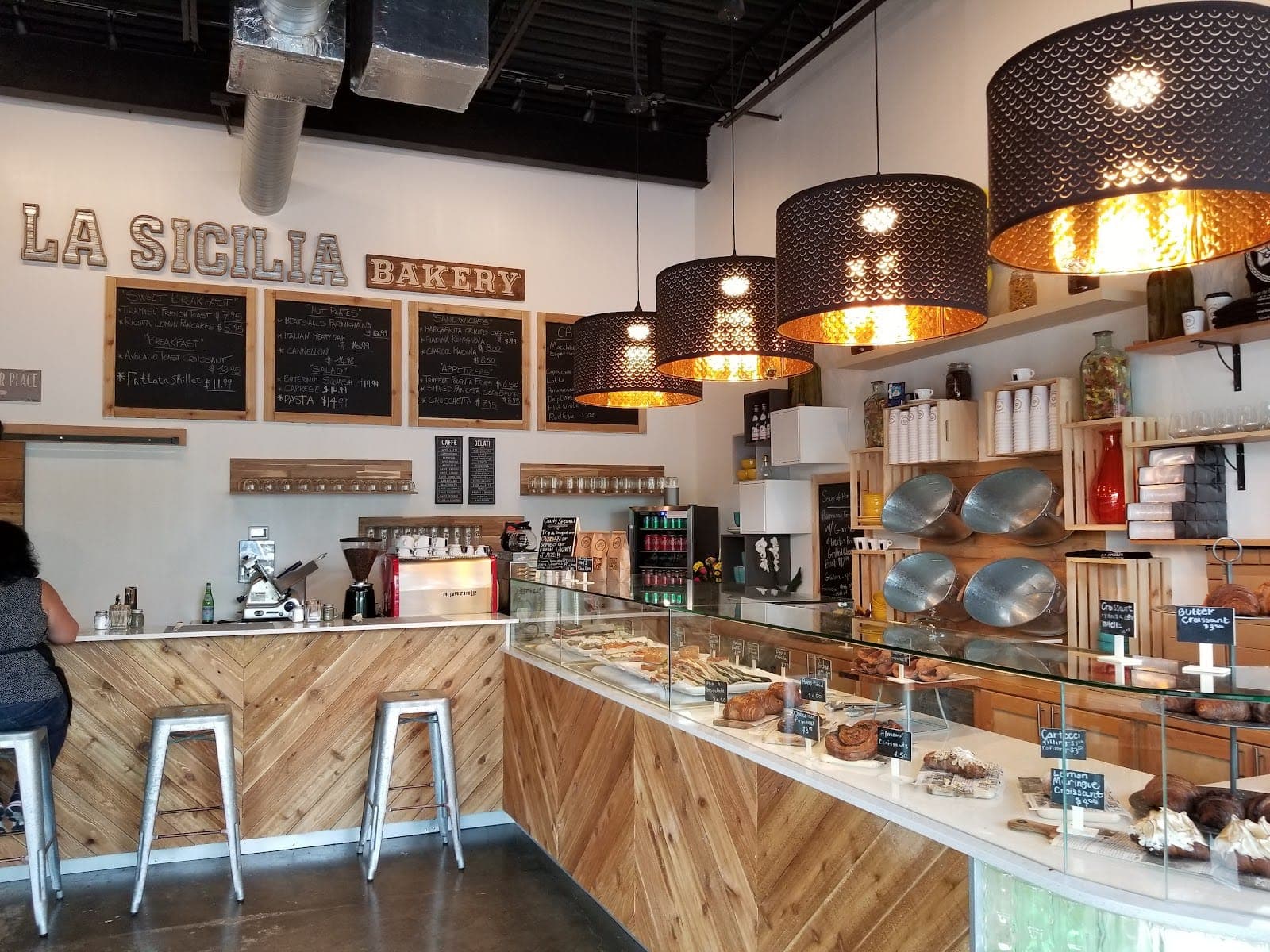 La Sicilia italian Bakery & Cafe