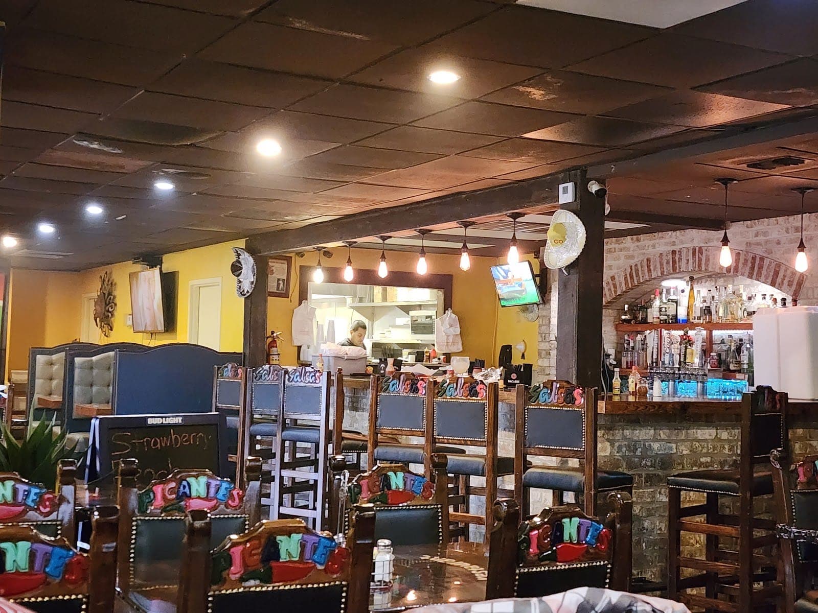 Picante's Grill