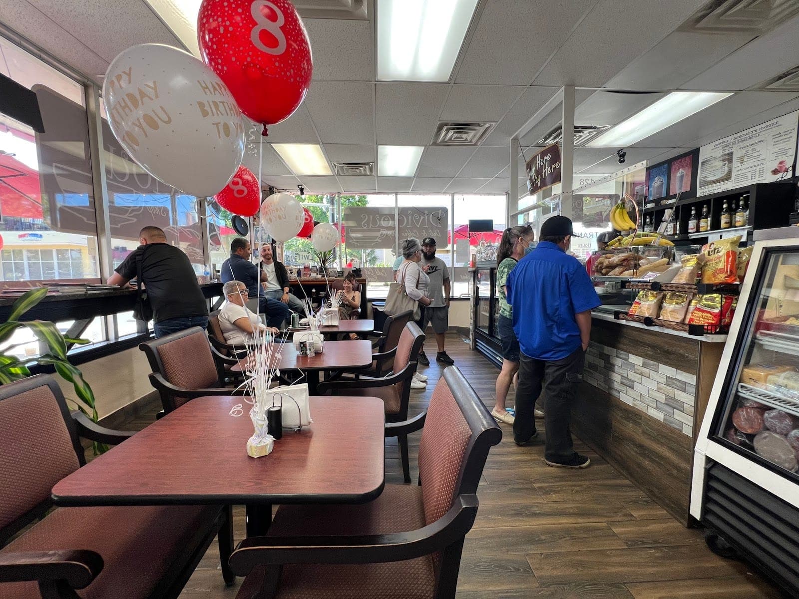 Divicious Deli & Coffee Shop