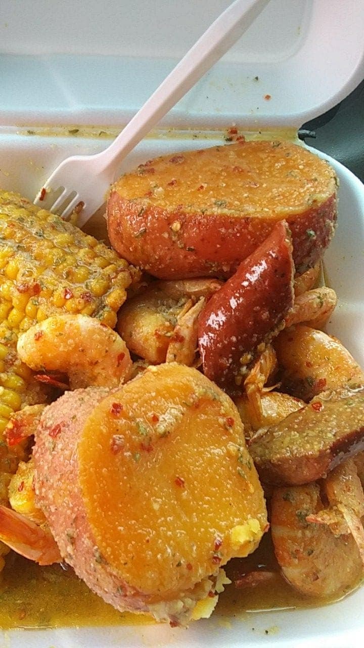 Krunchy Krab Seafood & Wings Restaurant