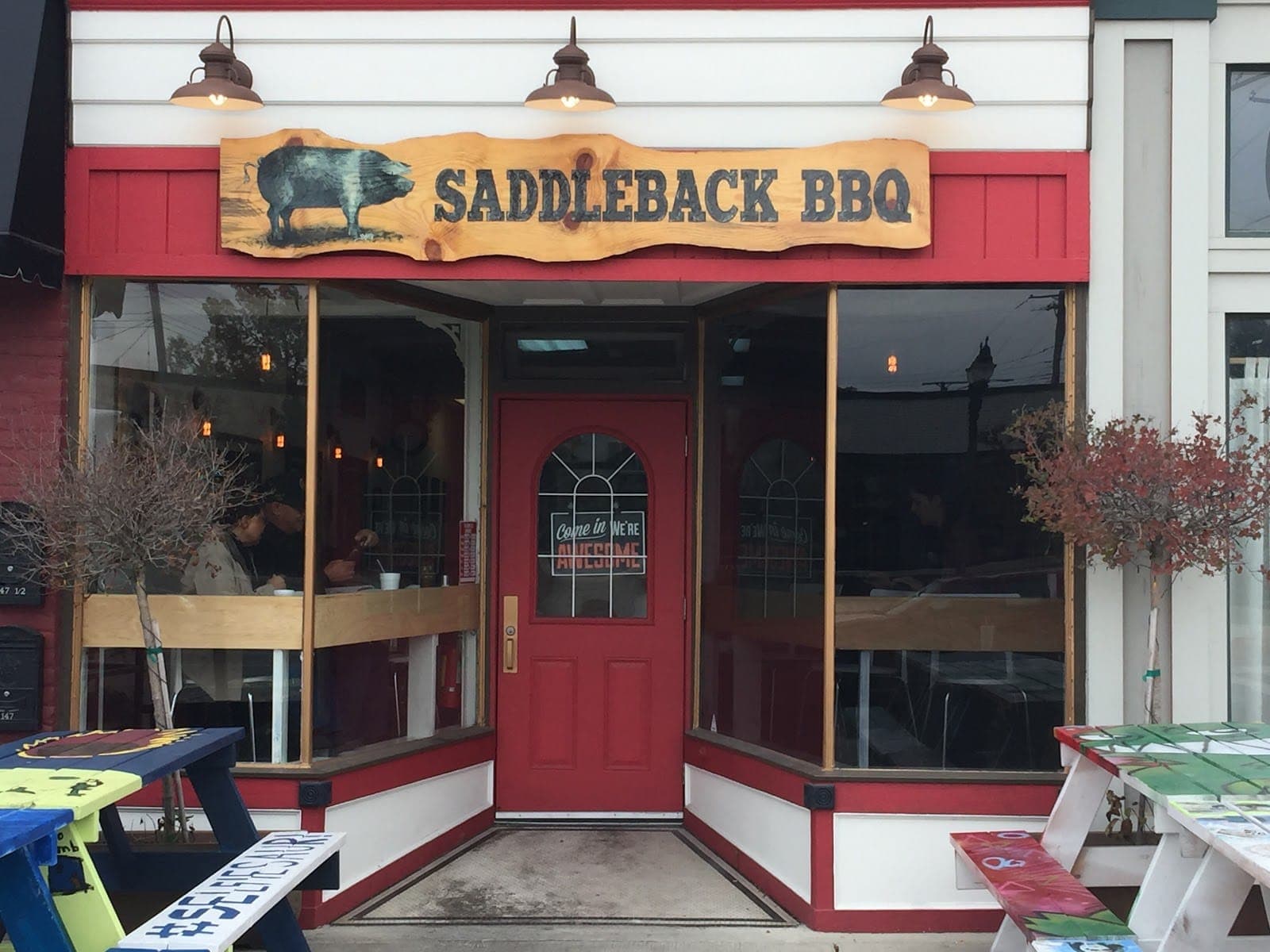 Saddleback BBQ REO Town