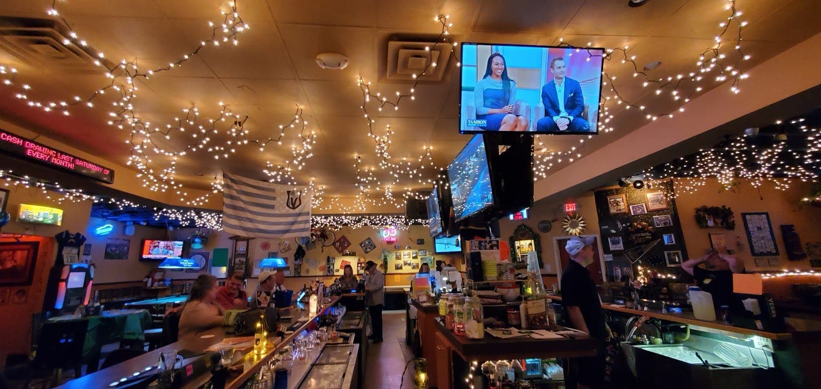 The Plate Bar & Grill