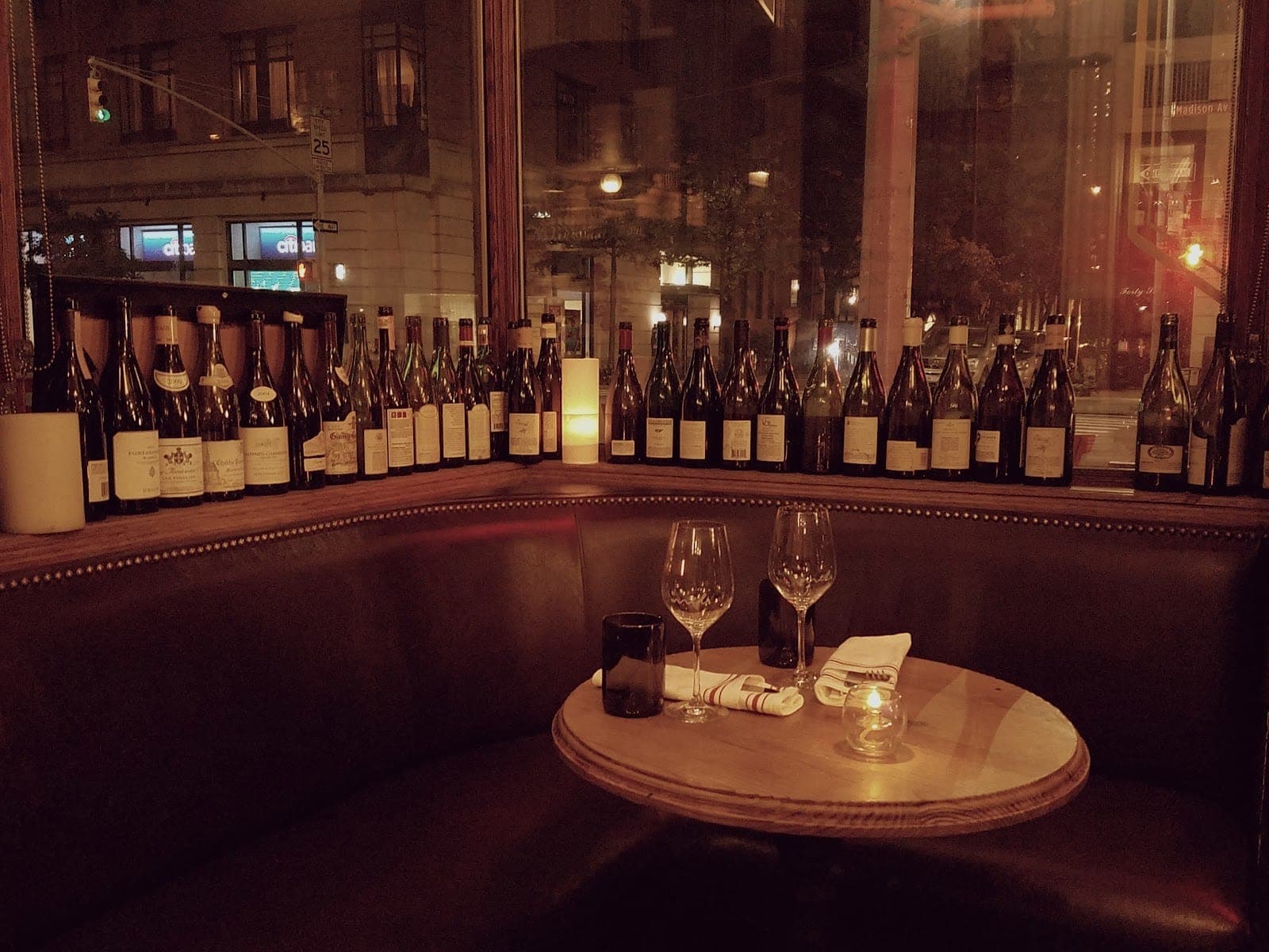 Eli's Essentials And Wine Bar