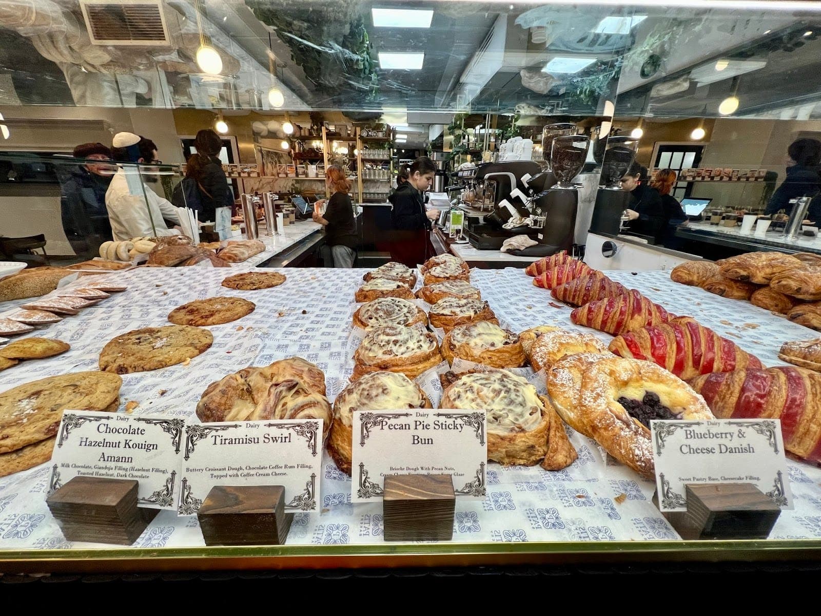 Patis Bakery