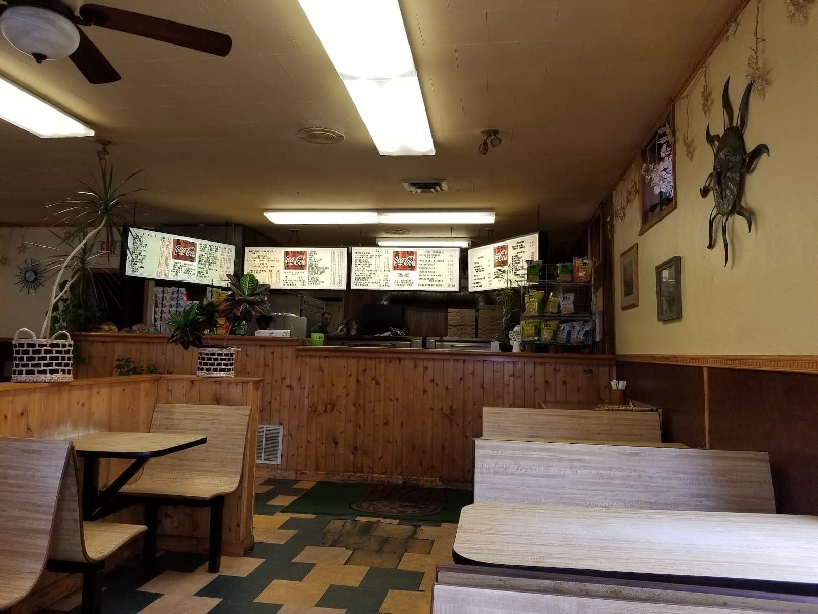 Salonika House Of Pizza