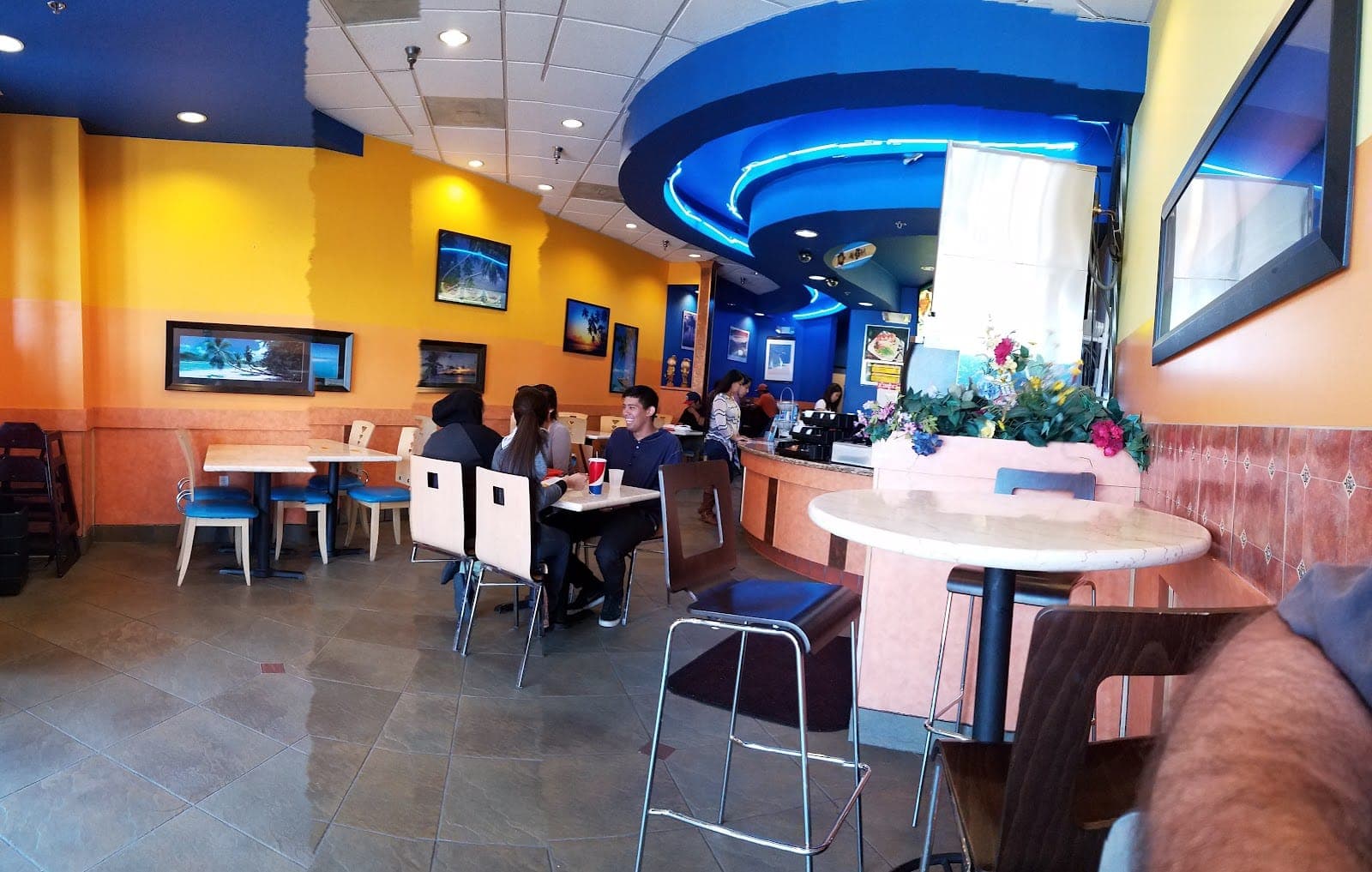 Q & Q Hawaiian BBQ