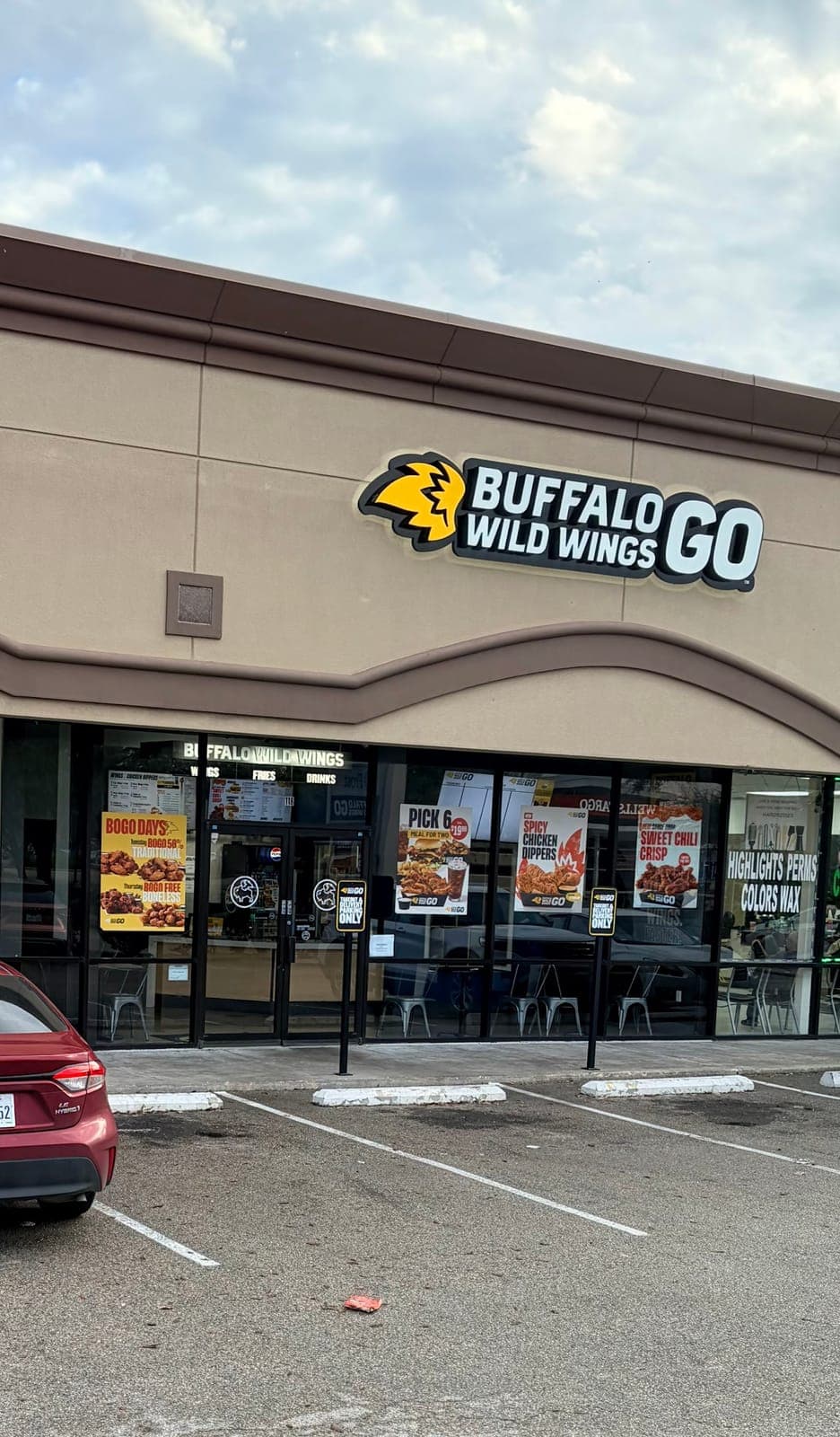 Buffalo Wild Wings GO