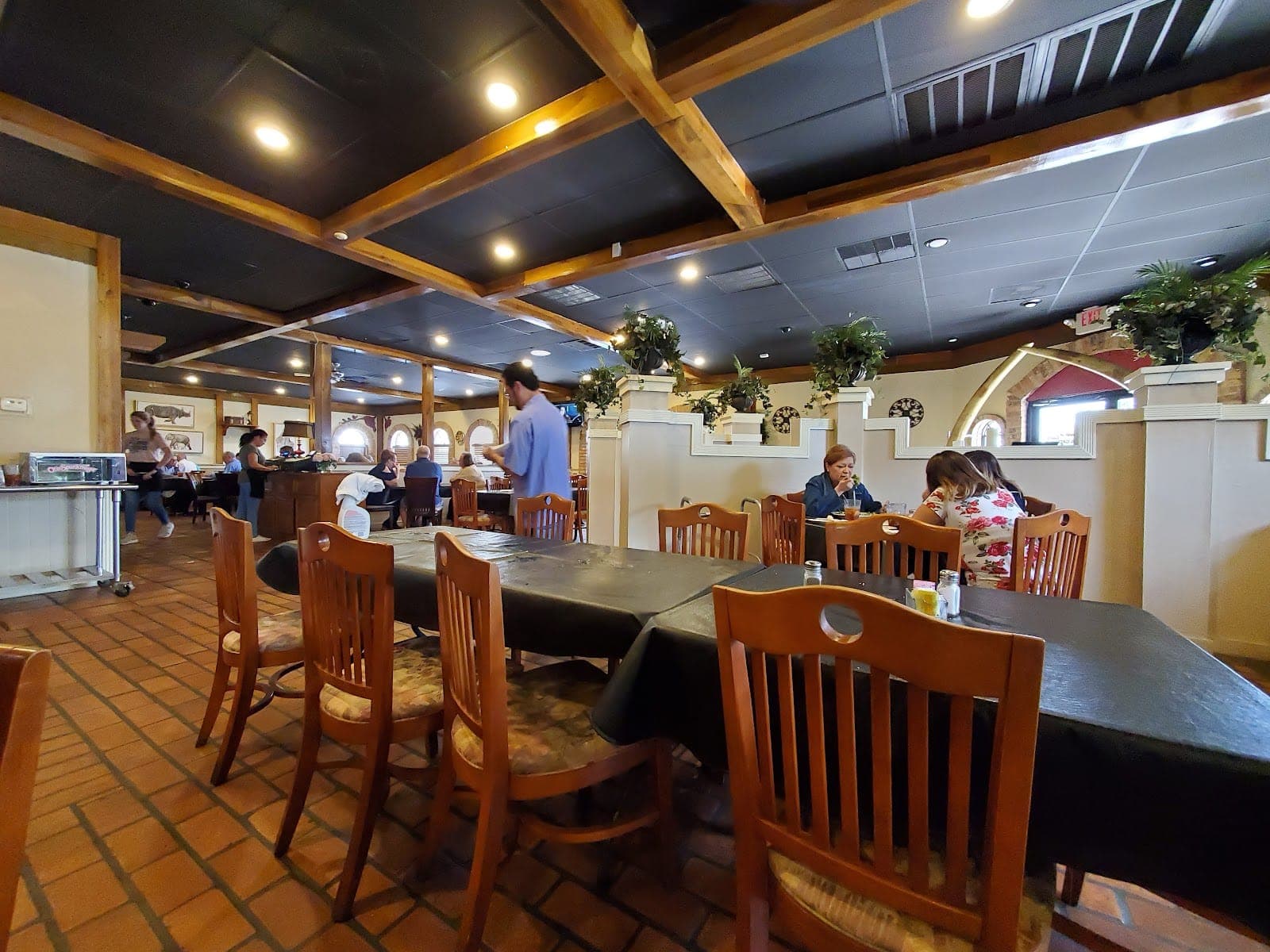 Ernie's Cafe & Catering