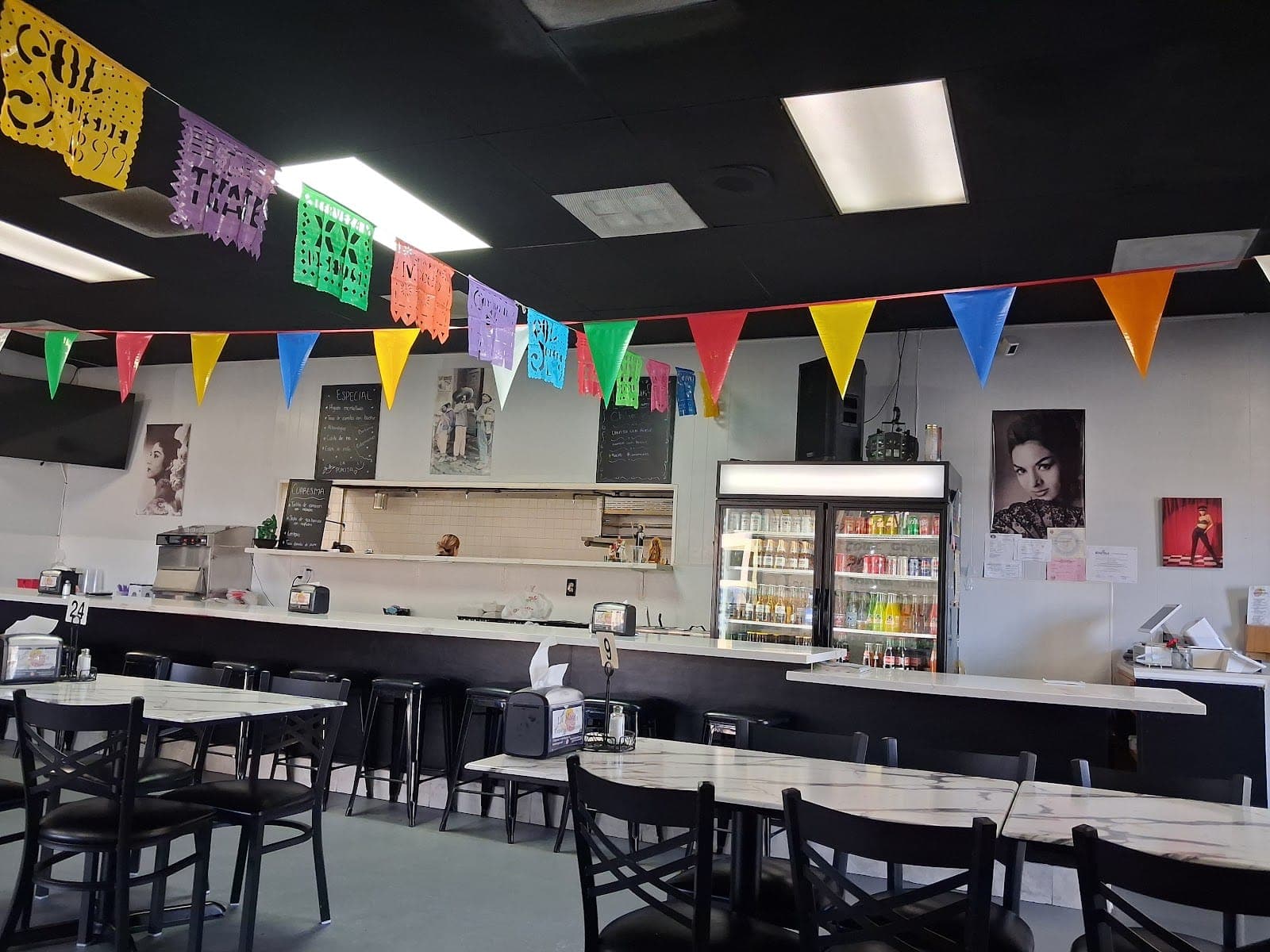 La Placita Taqueria Y Panaderia