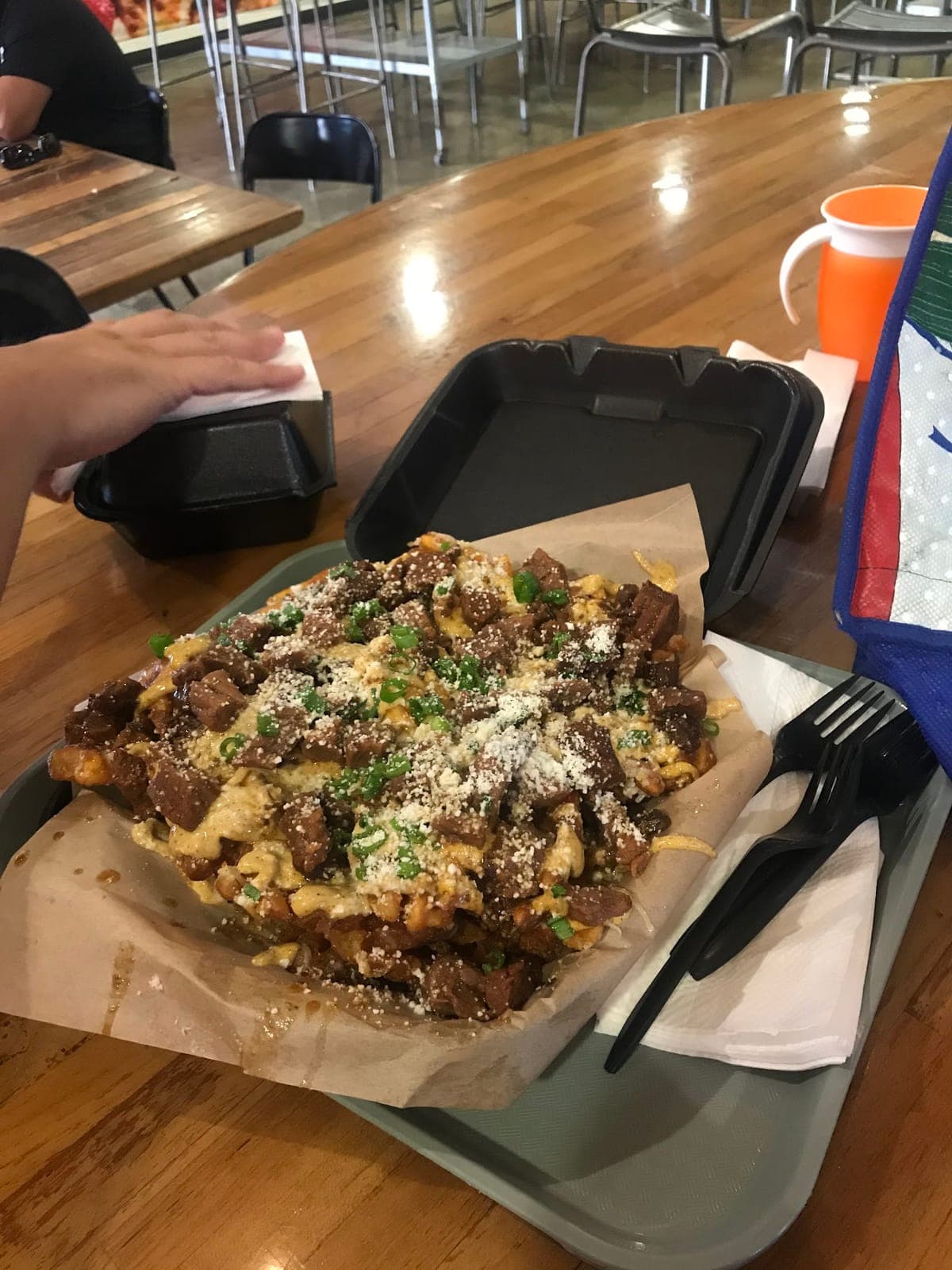 FAKA'S Island Grill