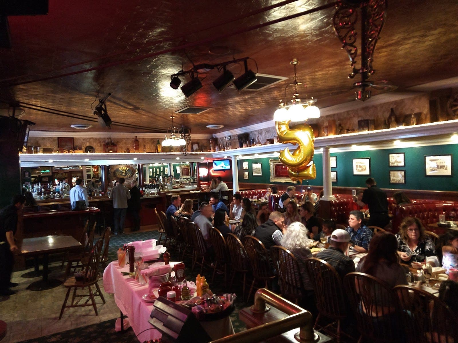 Shaw's Steakhouse