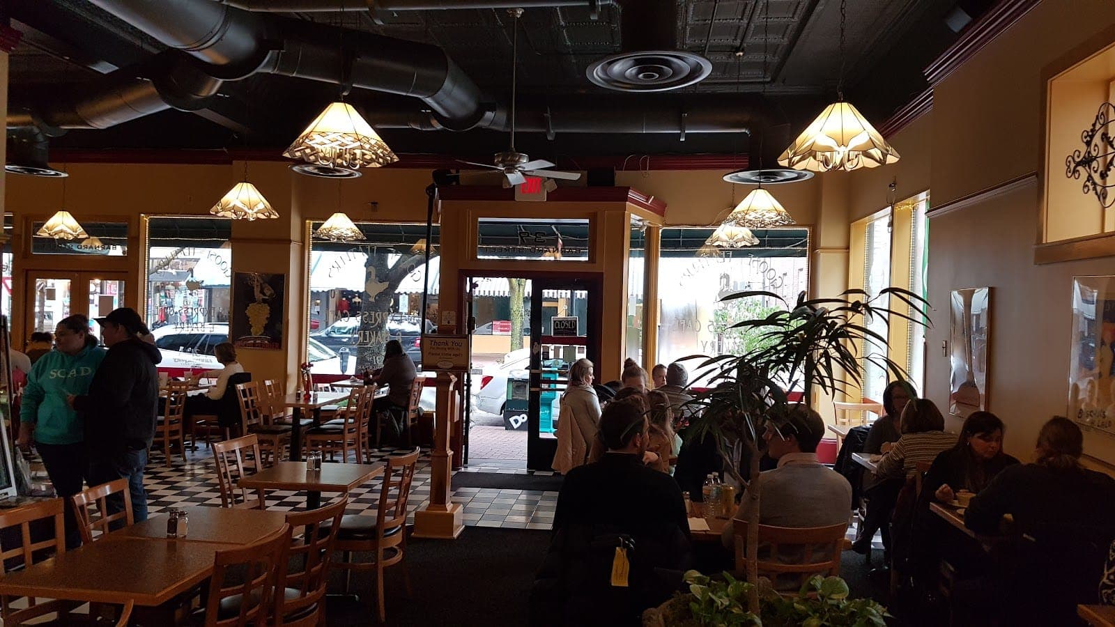 Goose Feathers Cafe & Bakery