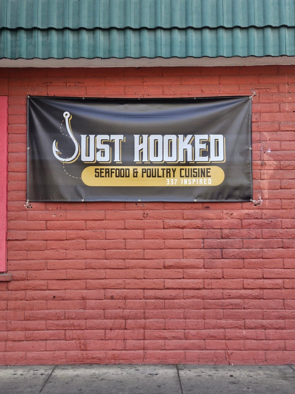 Just Hooked Seafood & Poultry Cuisine