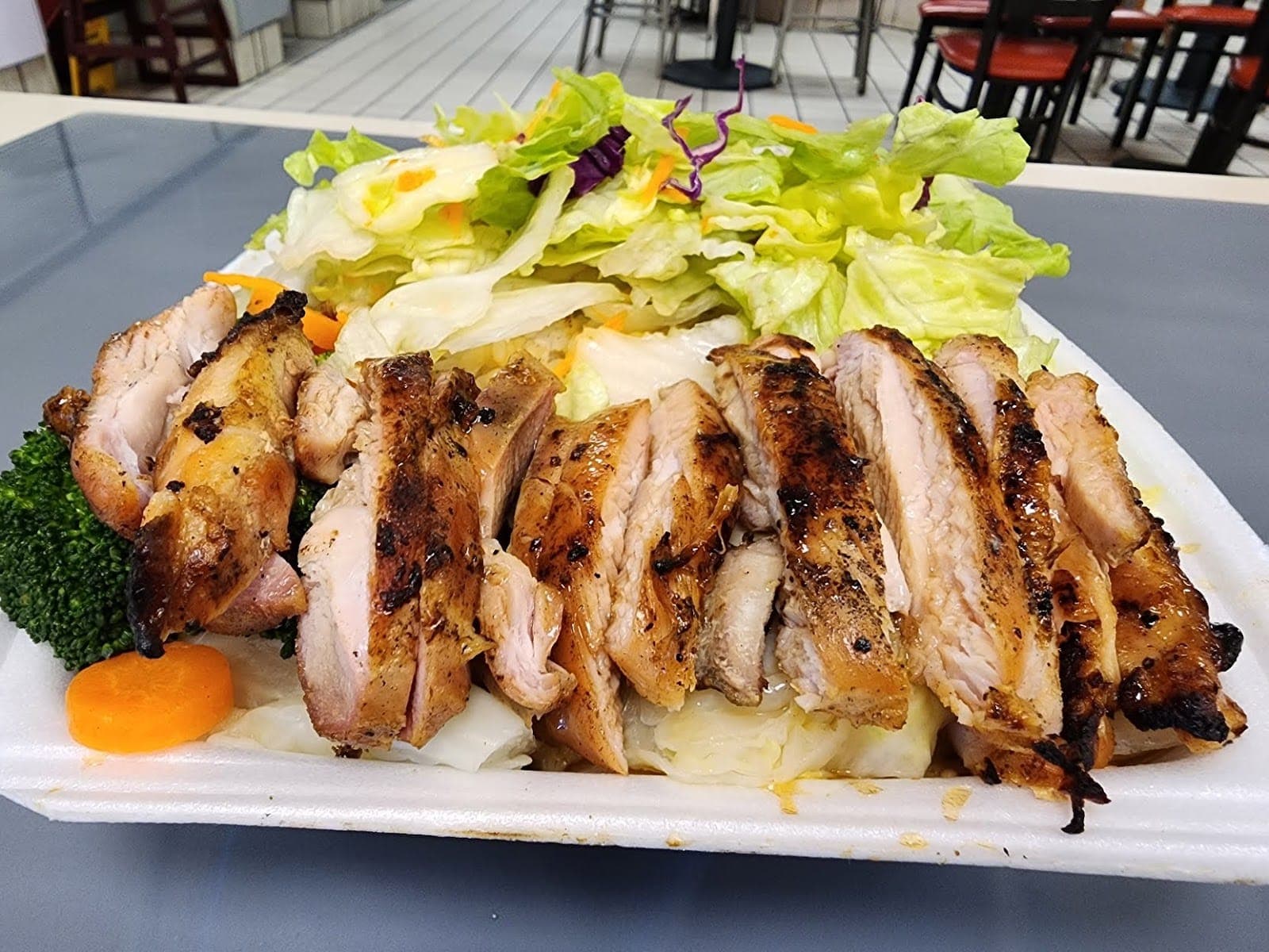 Luu's Chicken Bowl