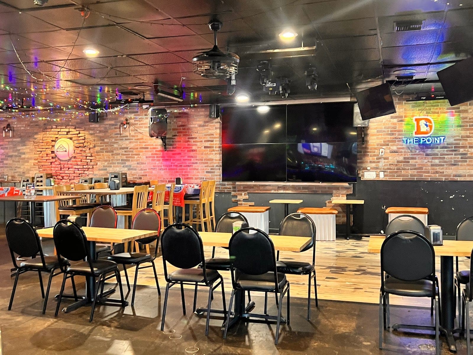 The Point Bar & Grill