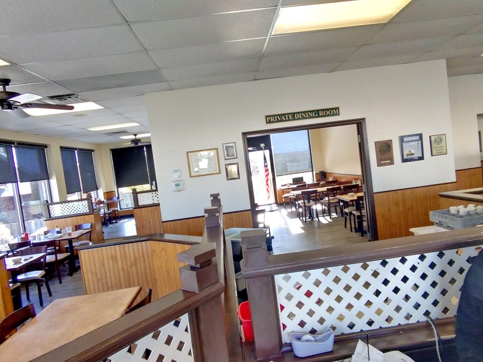 American Table Family Restaurant