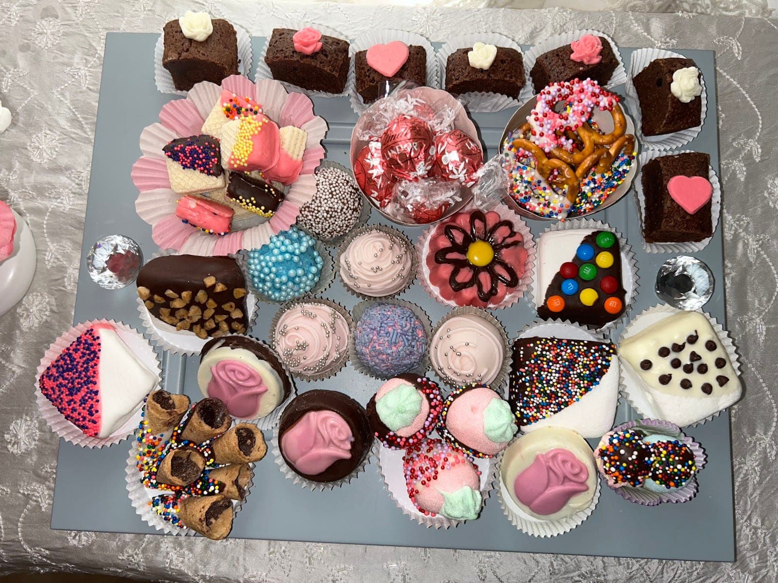 Delicious Dessert Shoppe