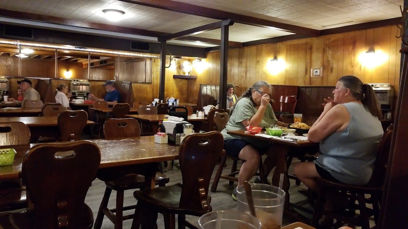 Pioneer 3 Restaurant