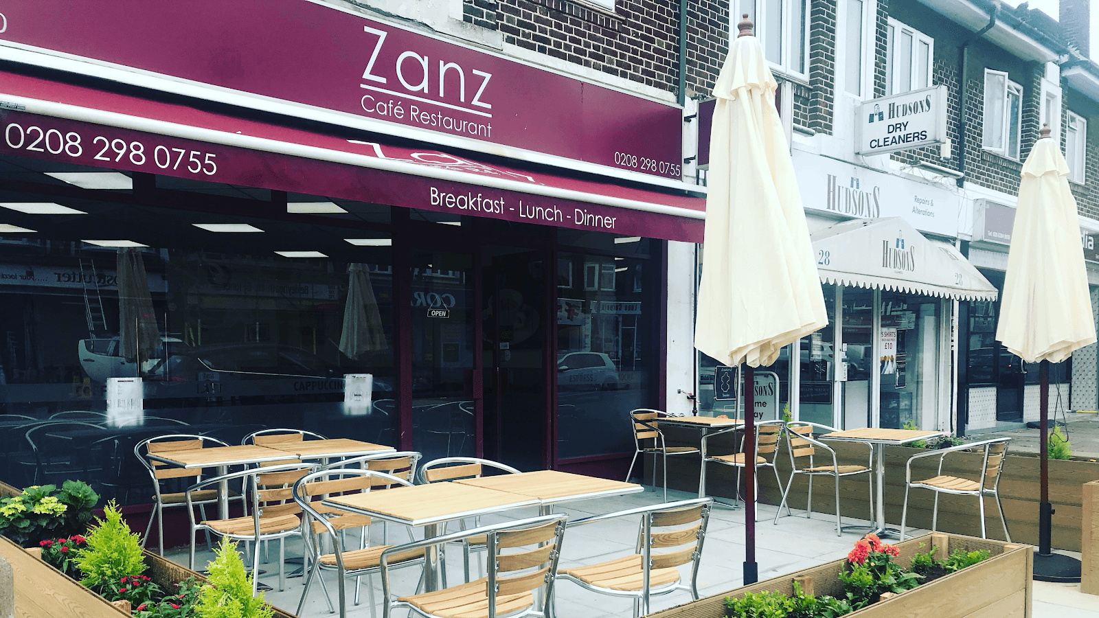Zanz Cafe & Restaurant