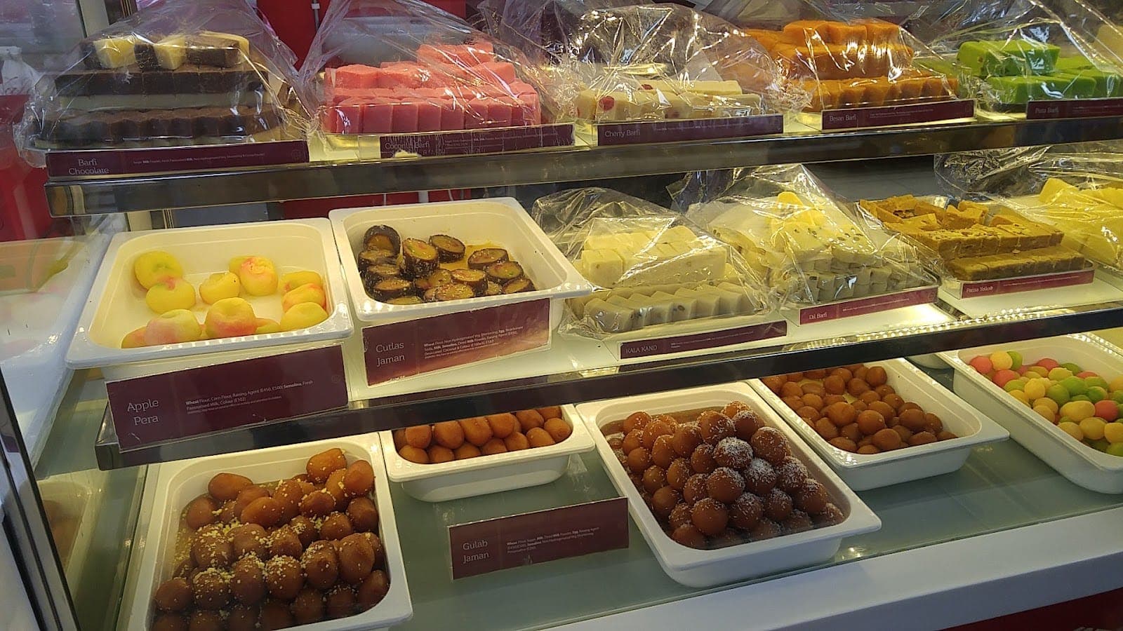 Nafees Bakers & Sweets Alum Rock