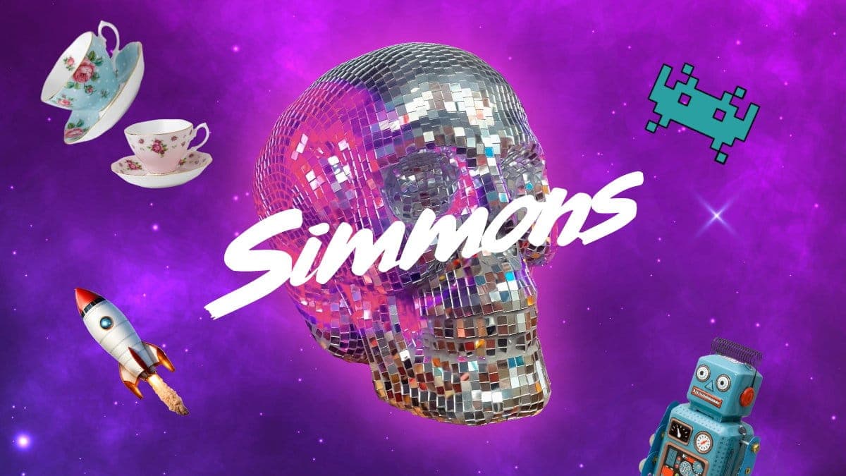 Simmons Bar | Tottenham Court Road photo 2