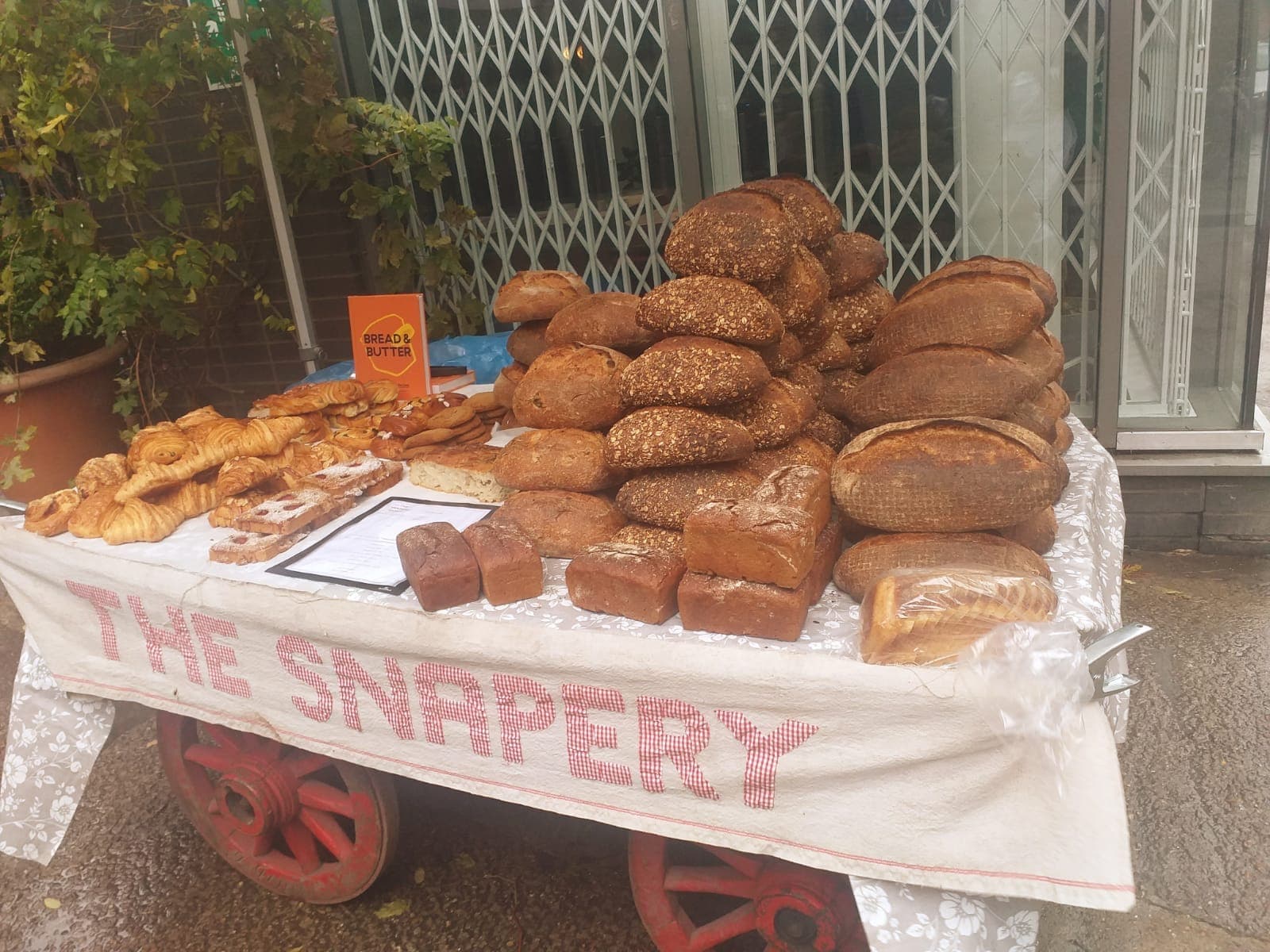 Breadwinners & Snapery Bakery Stall @ Maltby Street Market