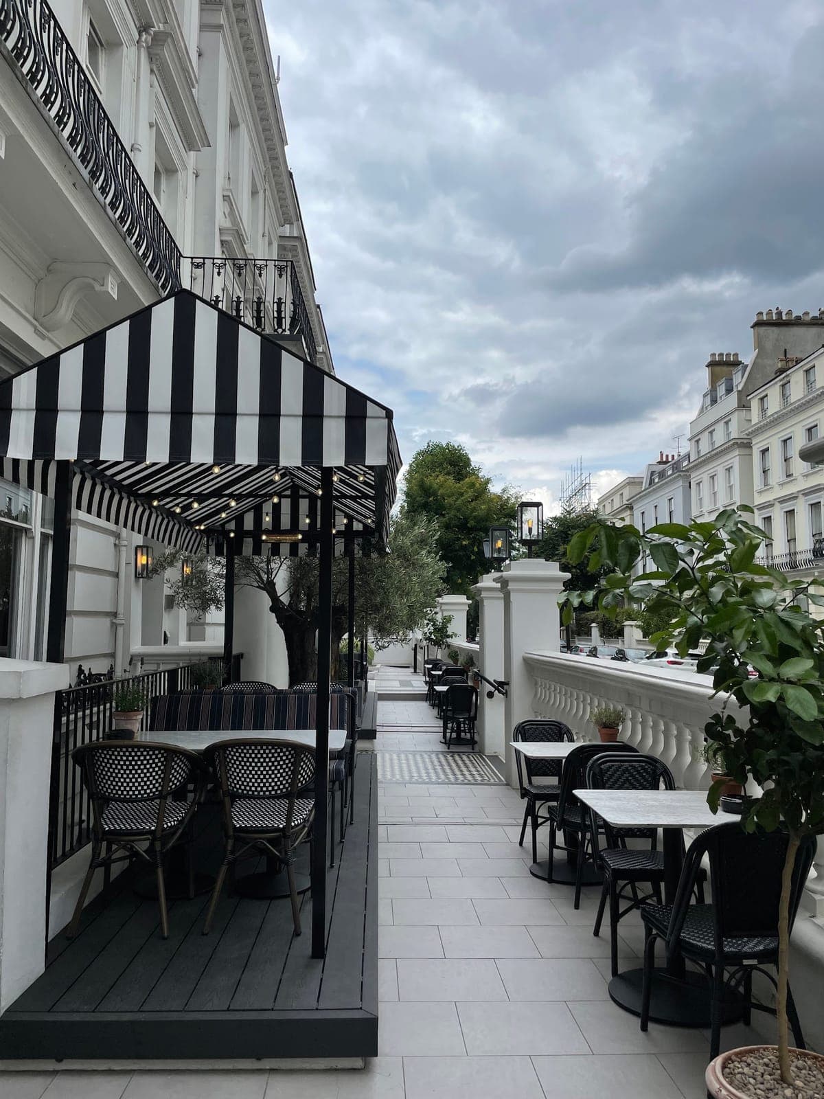 The Henderson Bar & Kitchen