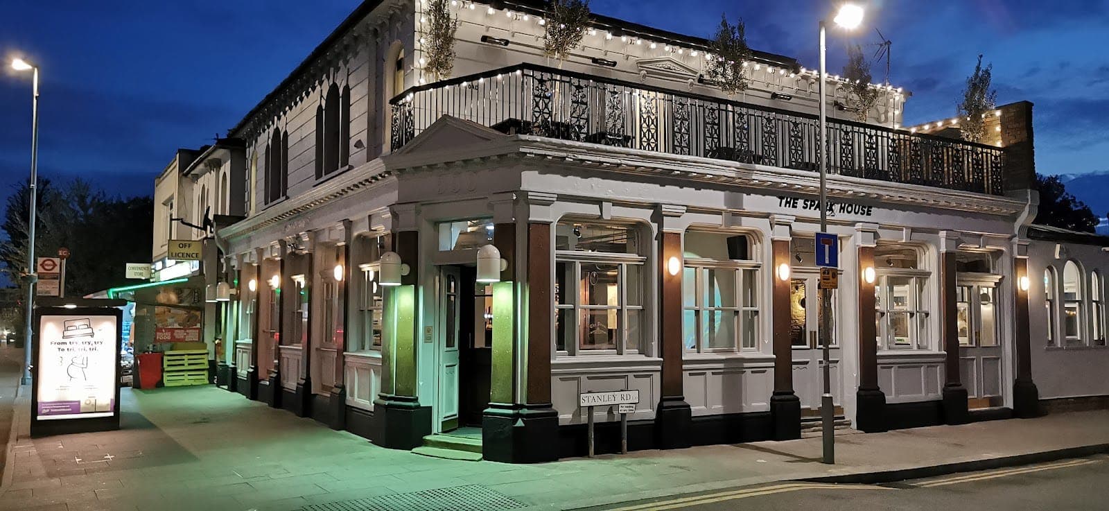 The European Pub