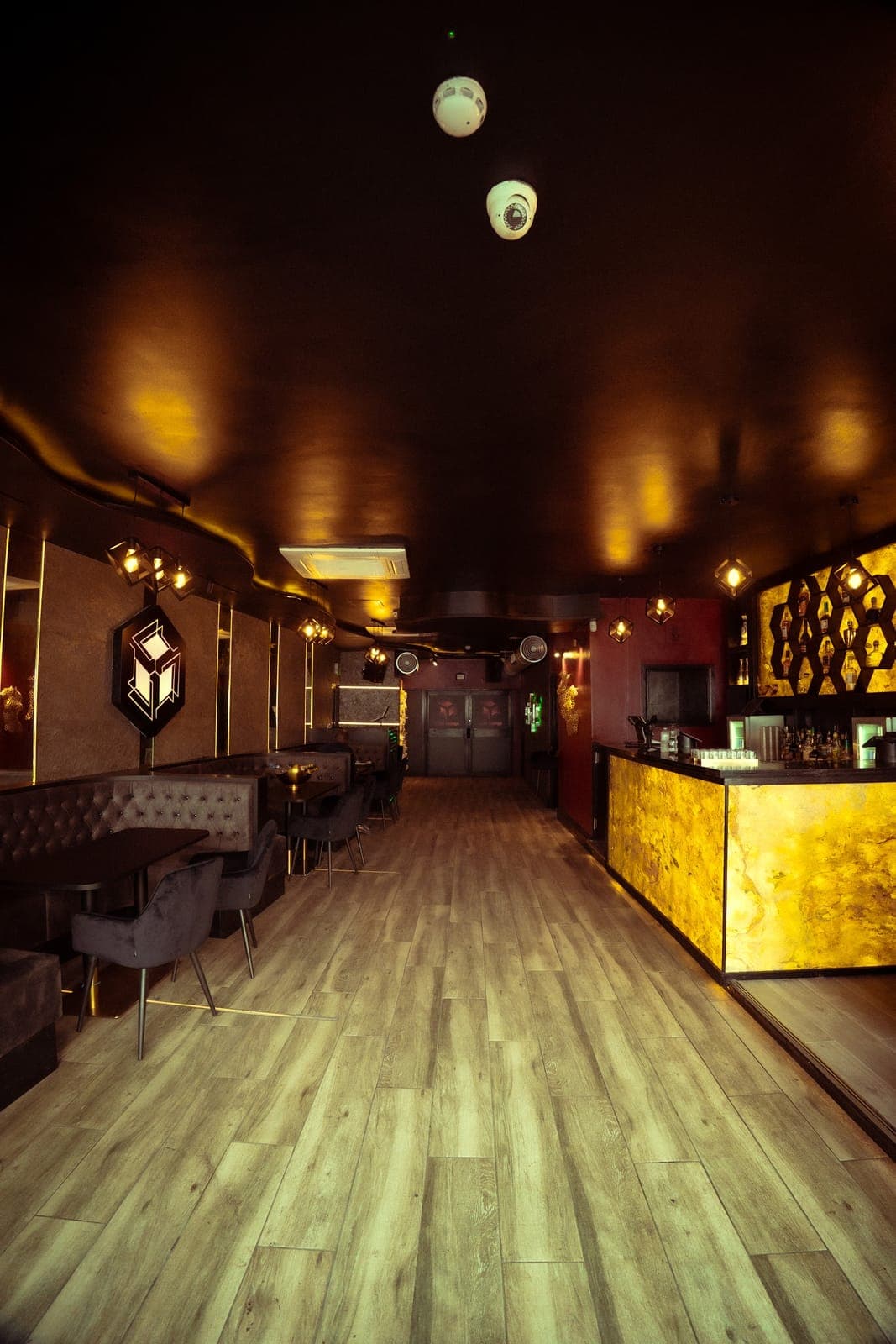 Cube Bar Lounge