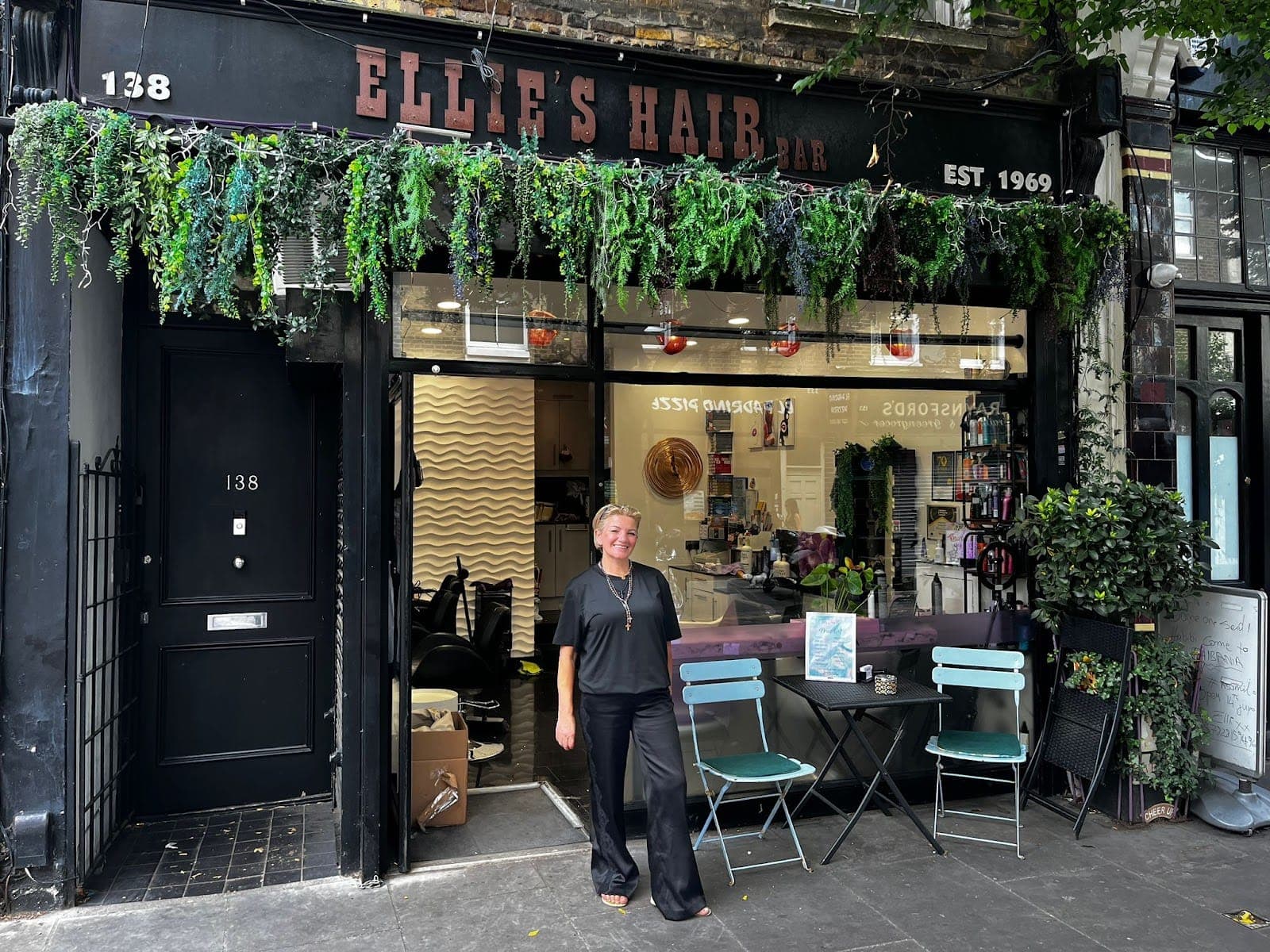 Ellie’s Hair bar