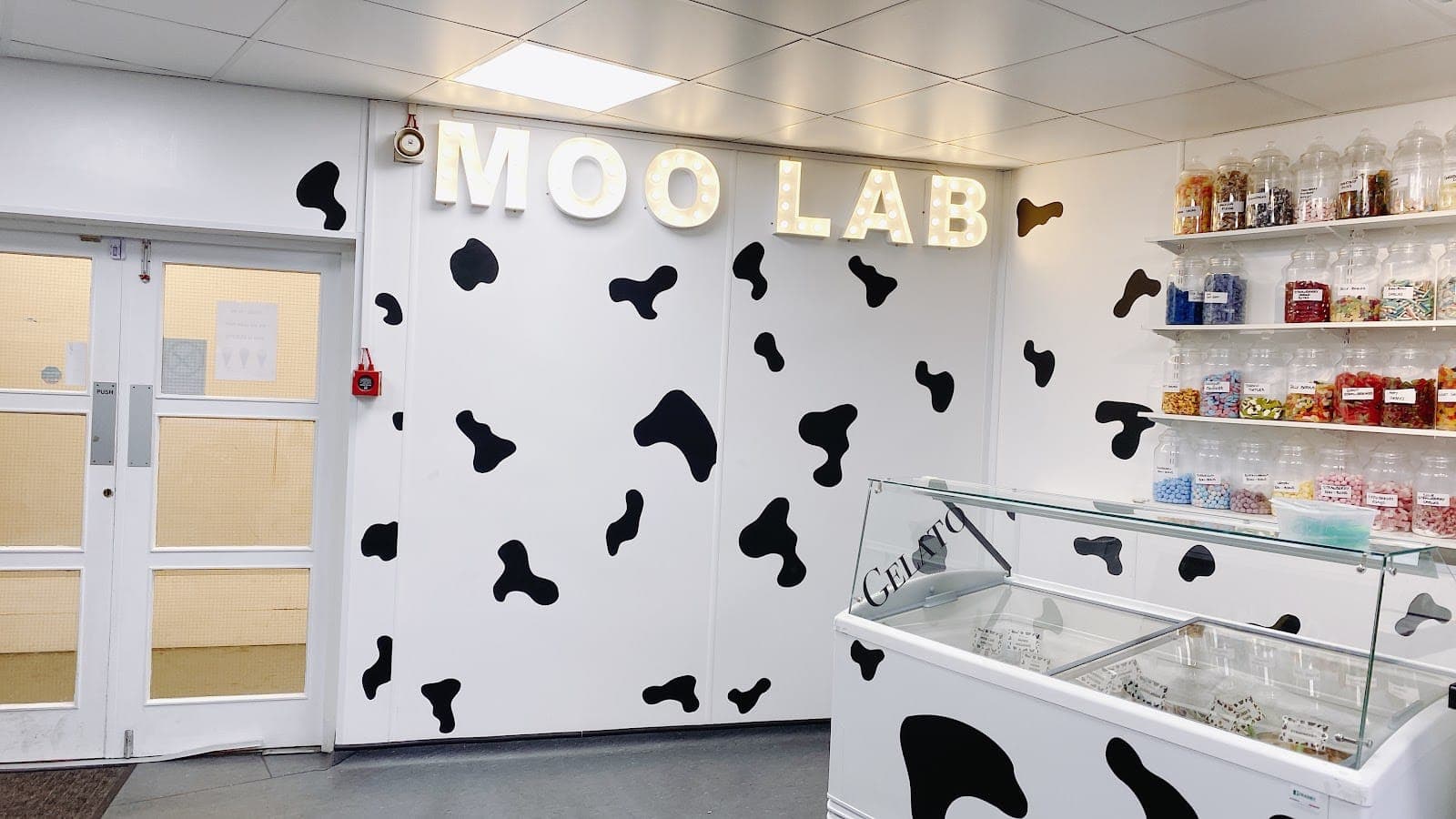 Moo Lab - Dessert Parlour - Mansfield