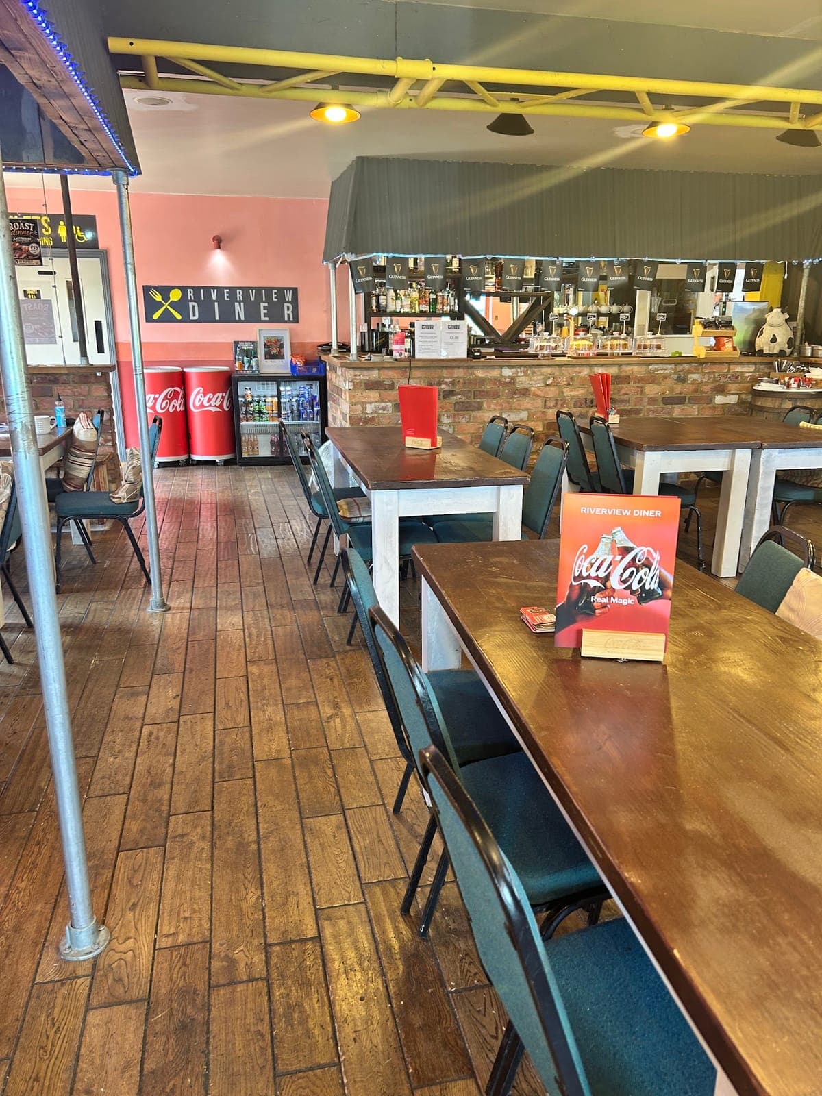 Riverview Diner