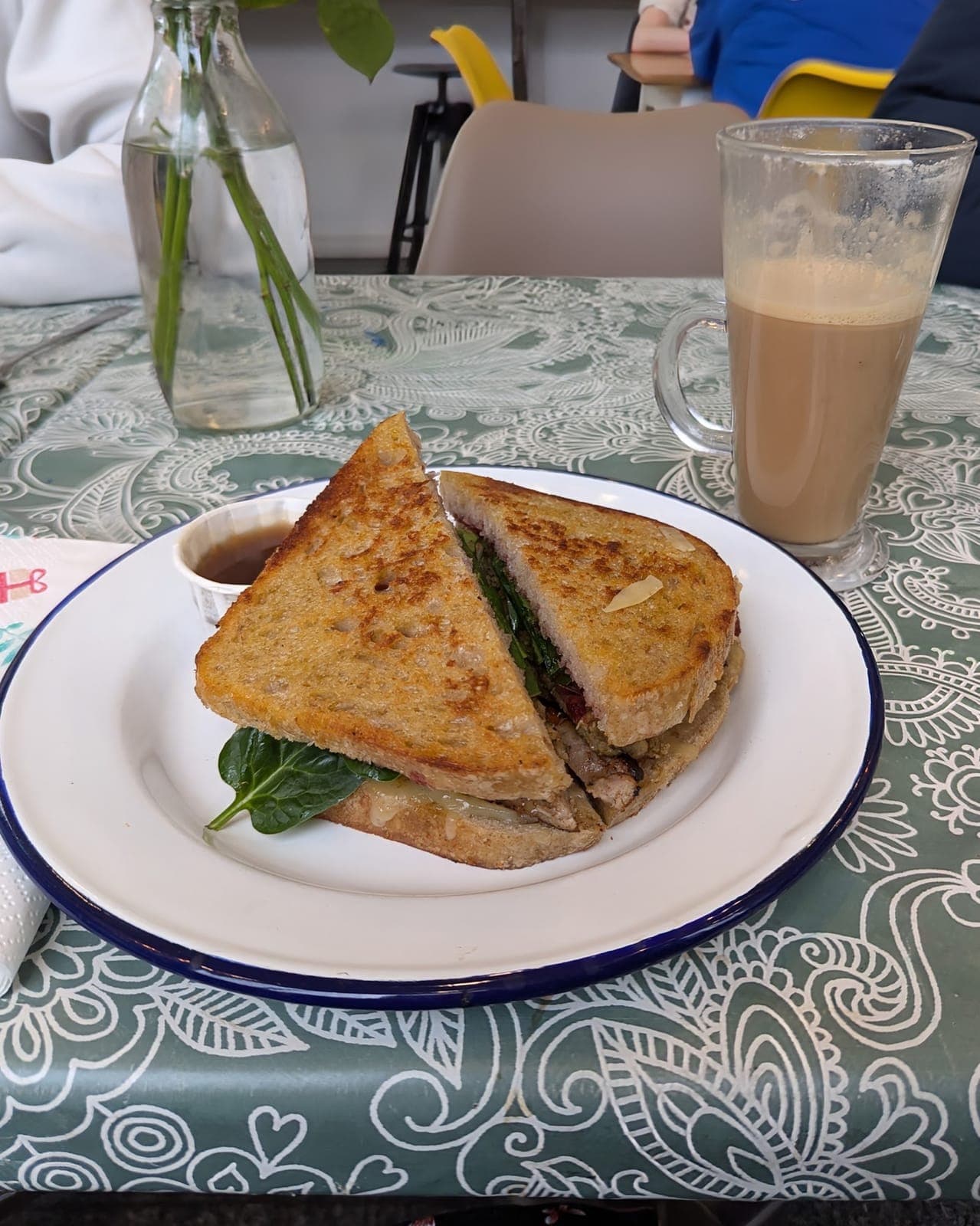 Dee Caf Community Cafe