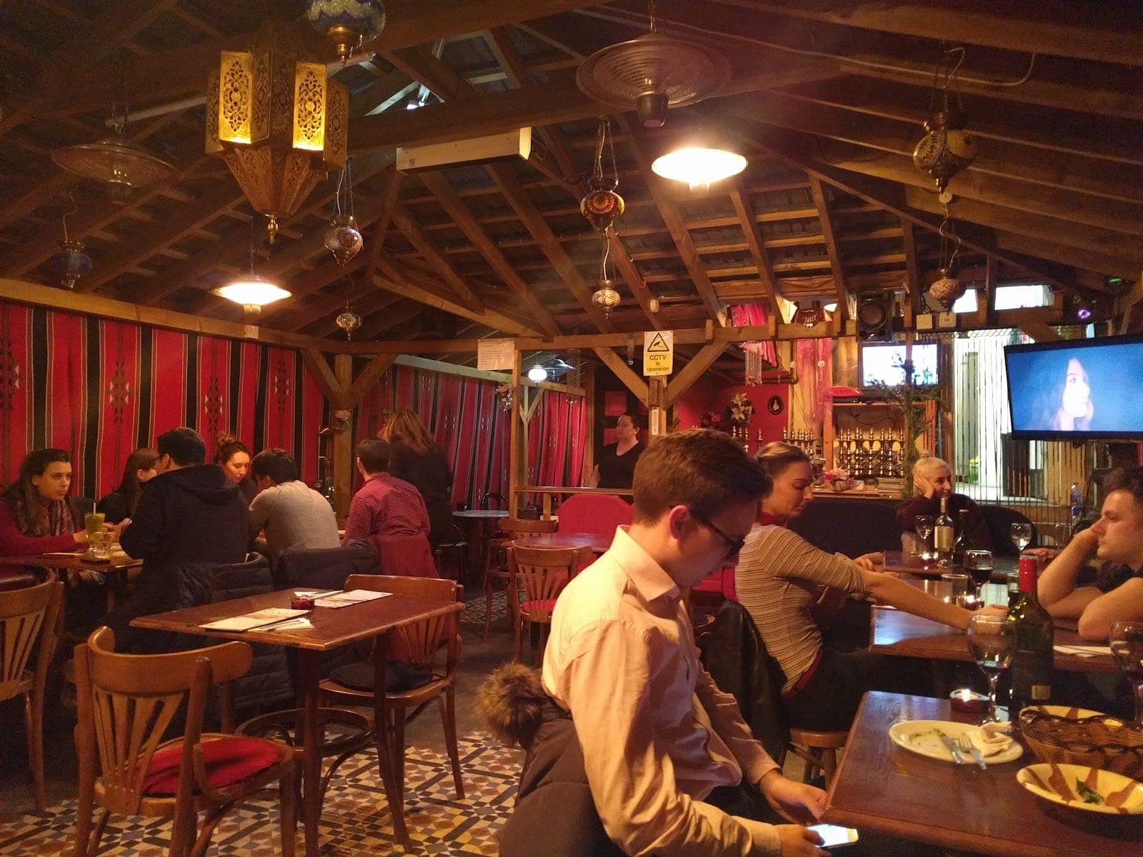 Nana's Restaurant & Lounge