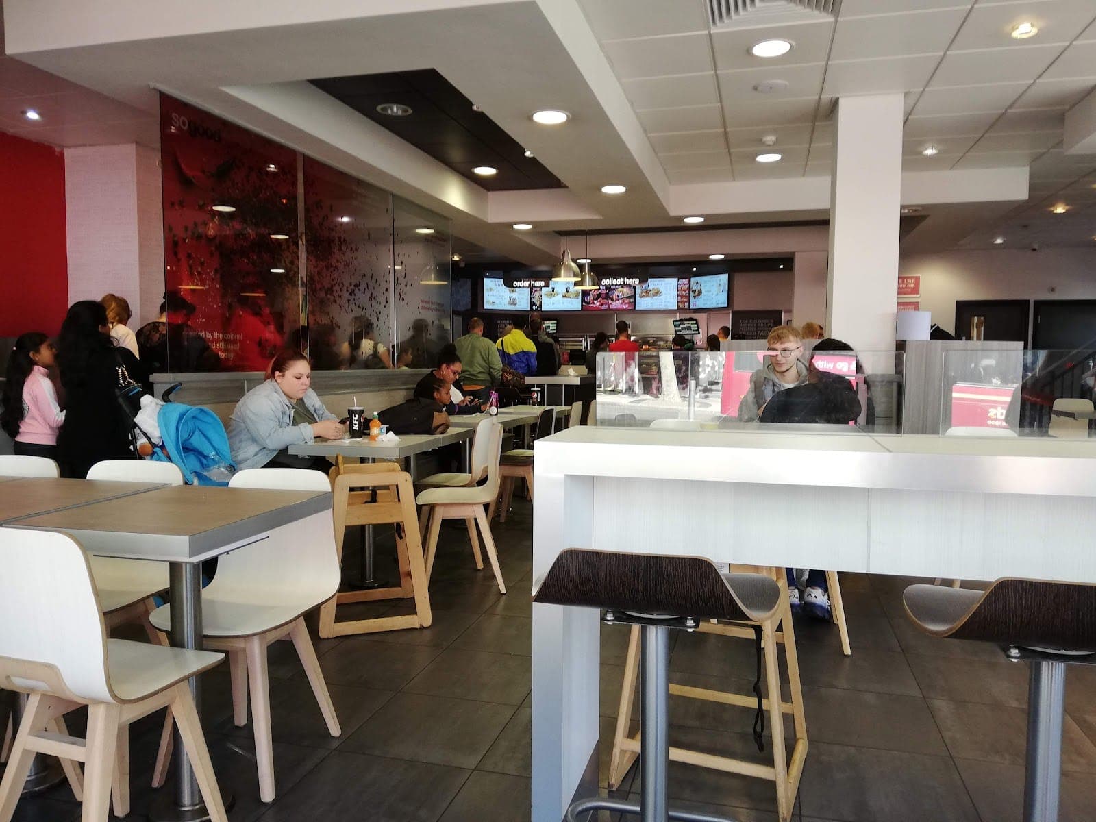 KFC Wolverhampton - Queen St