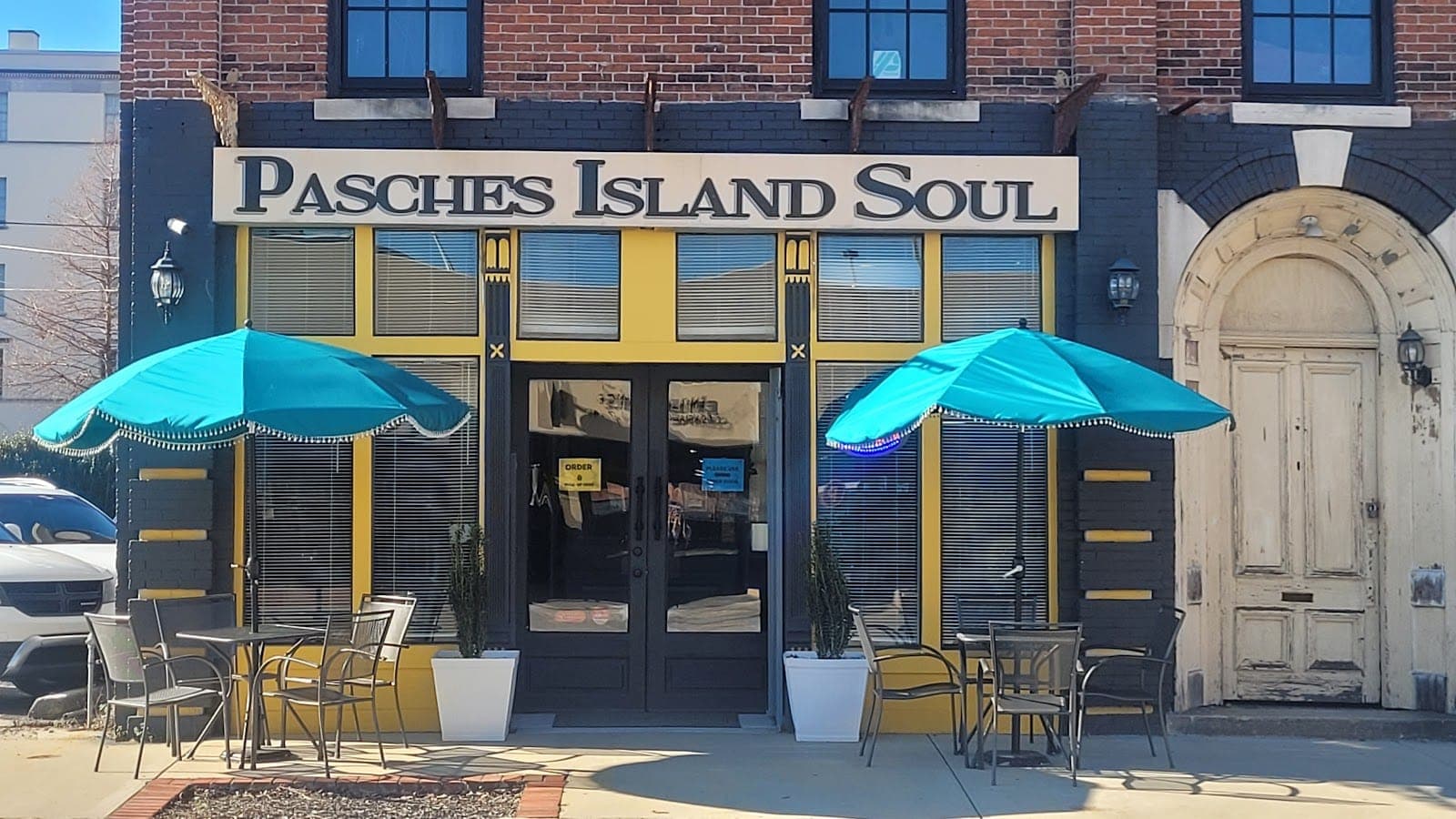 PASCHES Island Soul Restaurant
