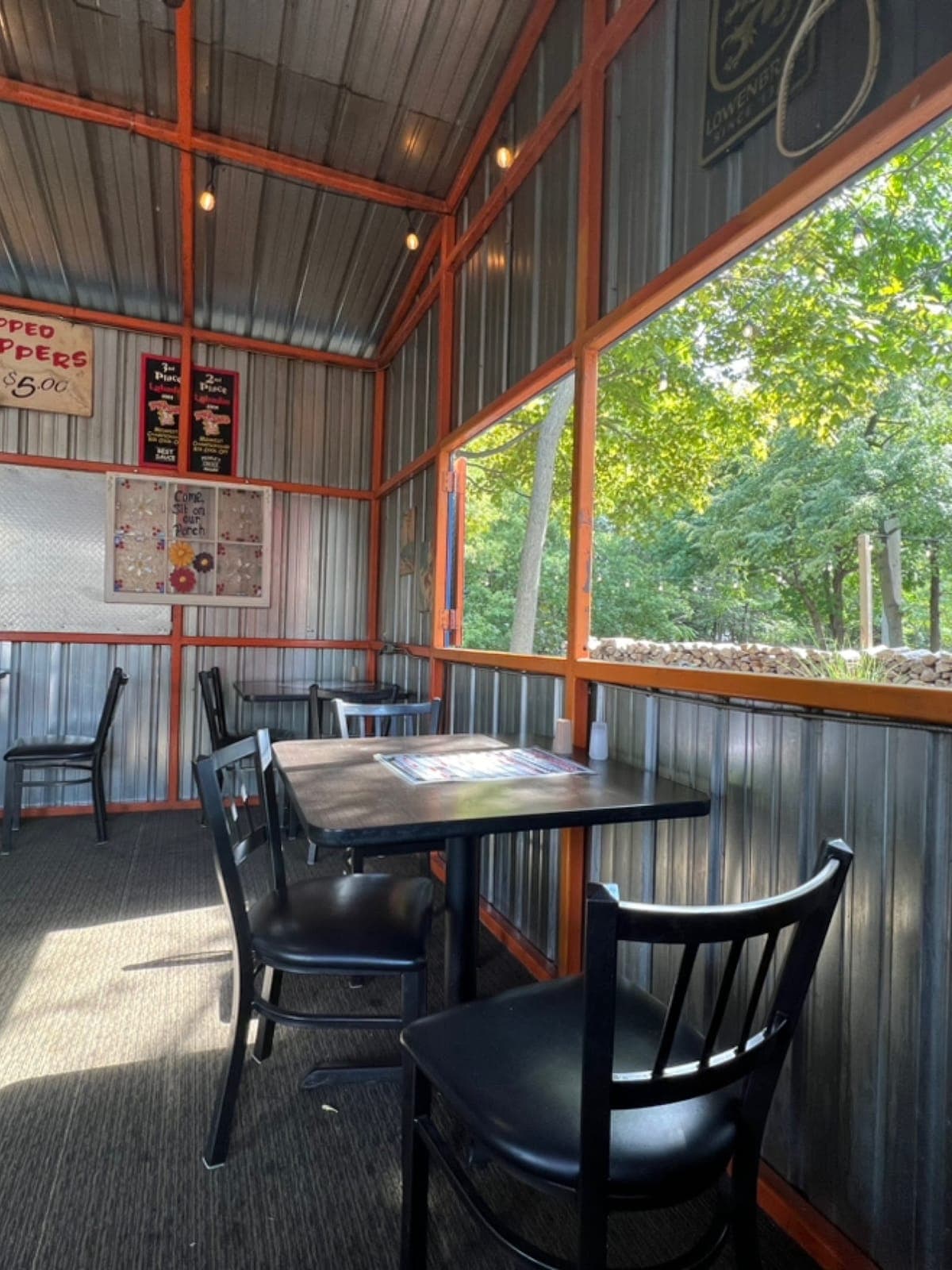 Meaty's Roadhouse BBQ & Sausage Shack