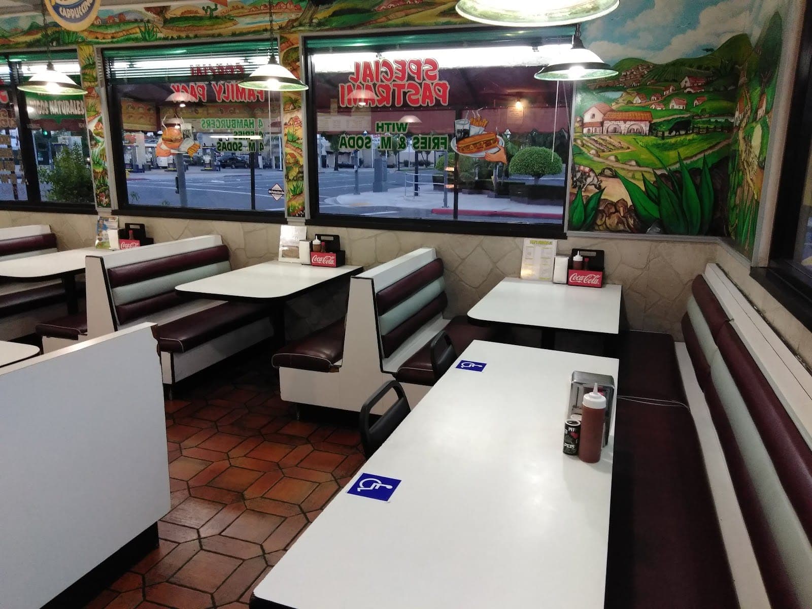 Tom's Burgers #1