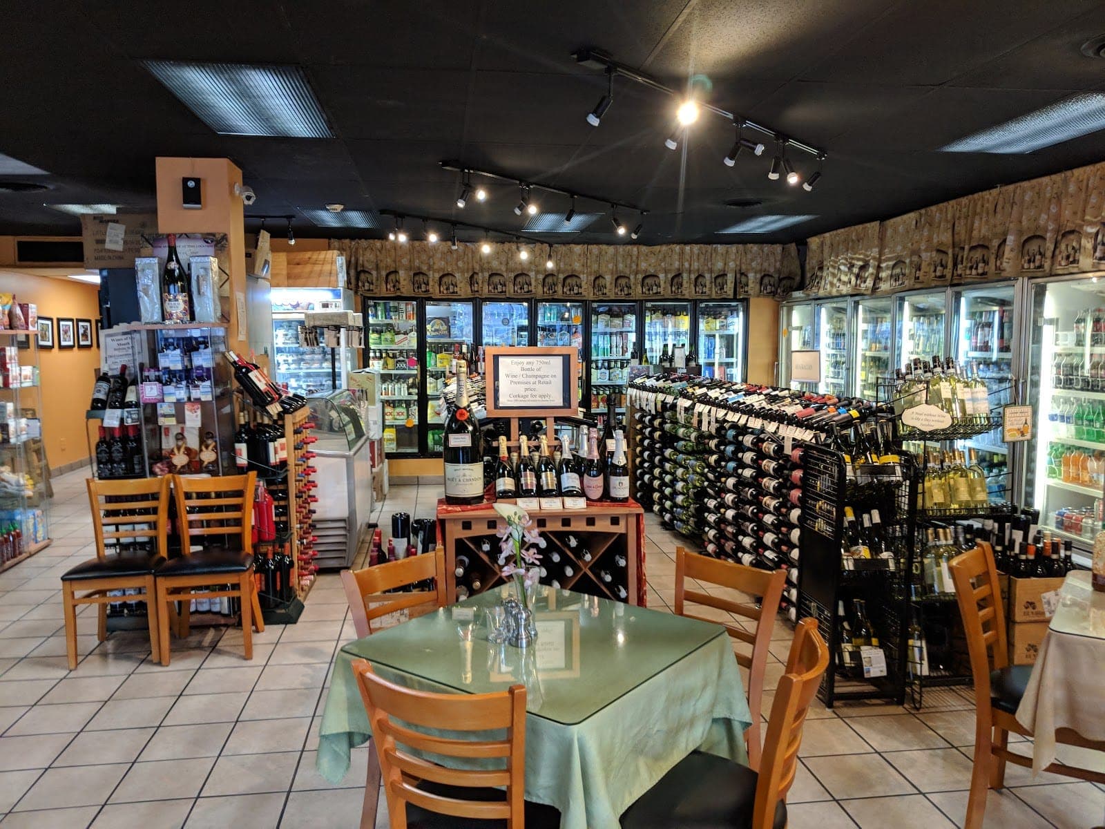 Lilit Cafe | Beer & Wine Store