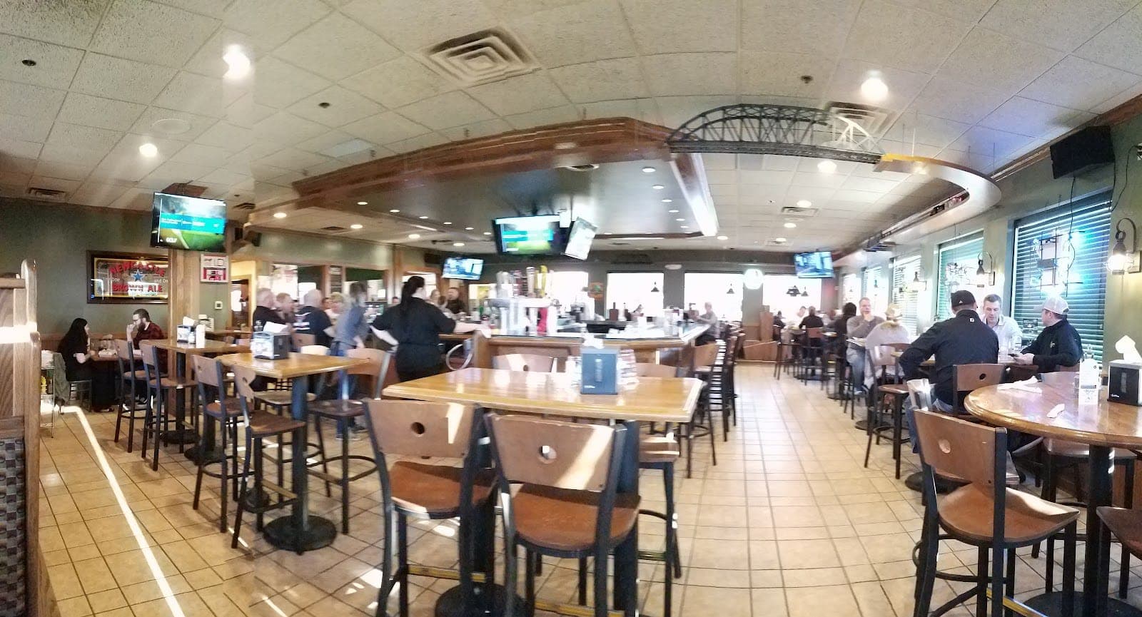 Broadway Bar & Pizza