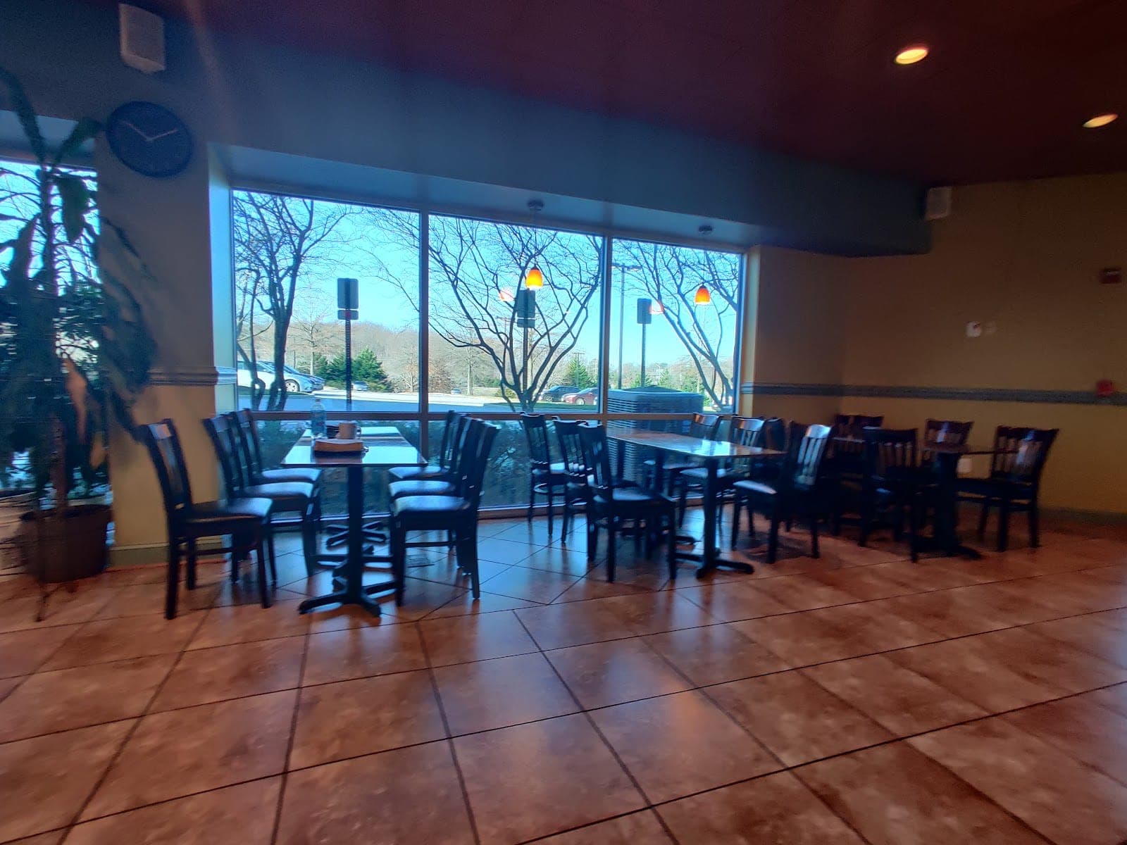 Uptown Cafe