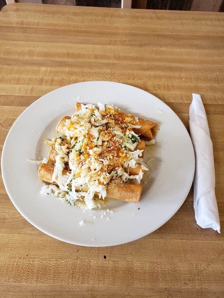 El Sabor Petenero