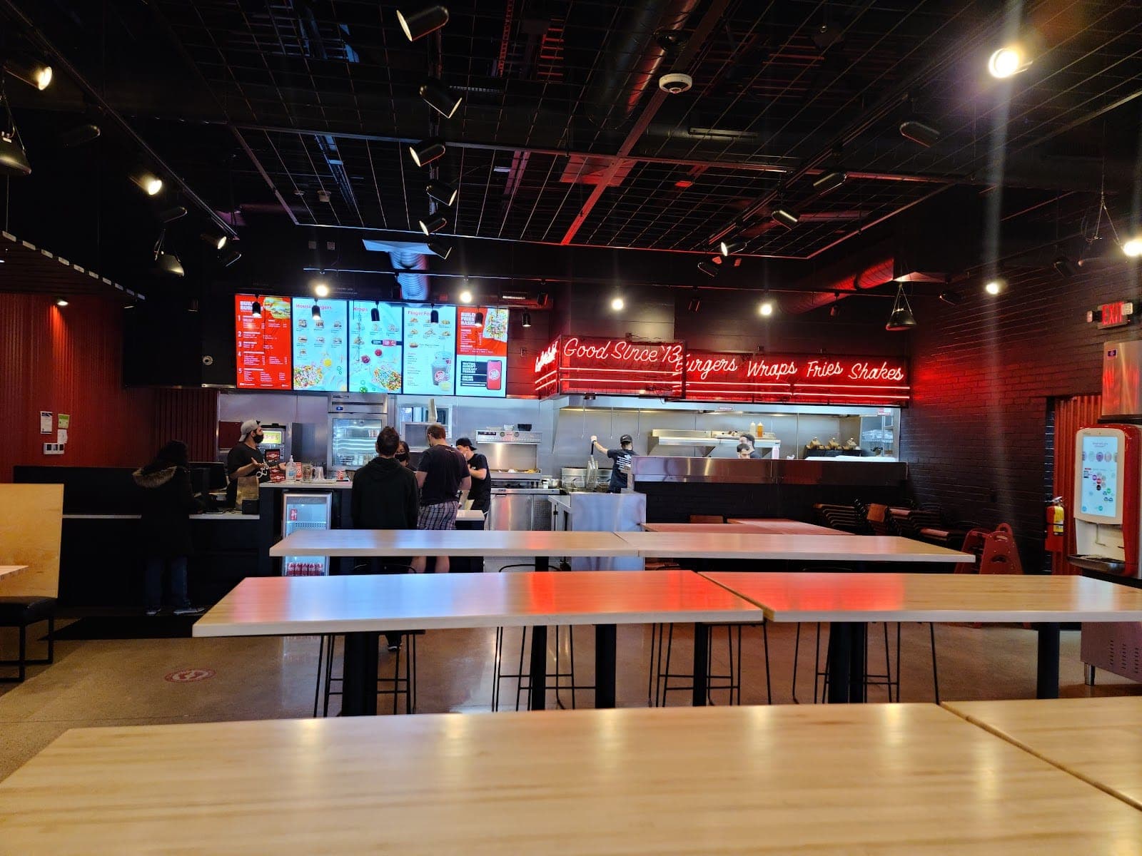 Zo's Good Burger Canton