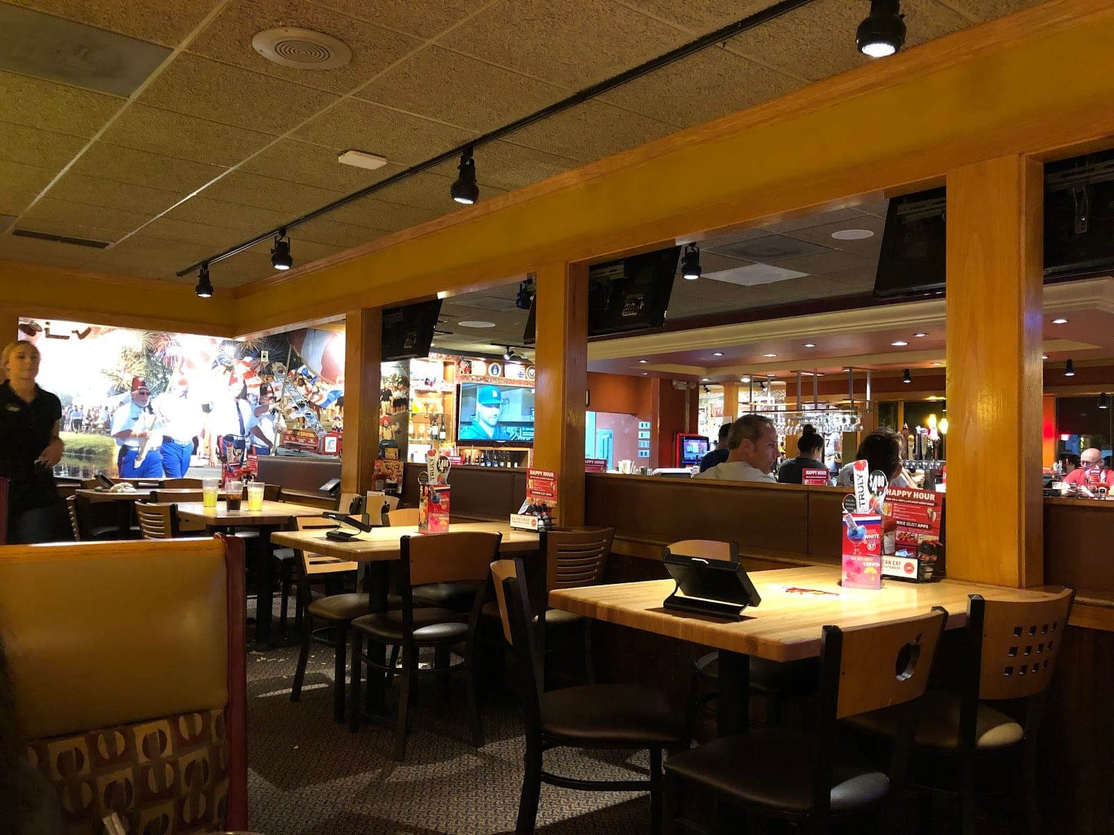 Applebee's Grill + Bar