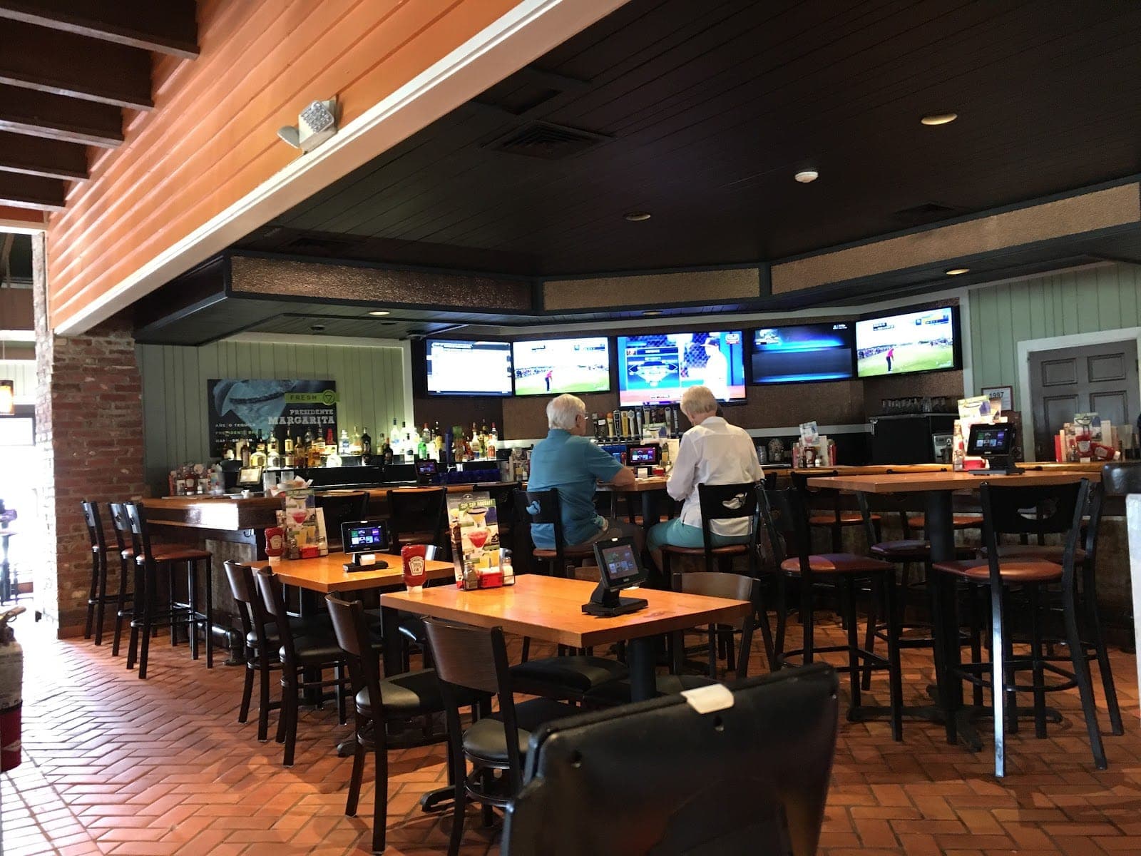Chili's Grill & Bar